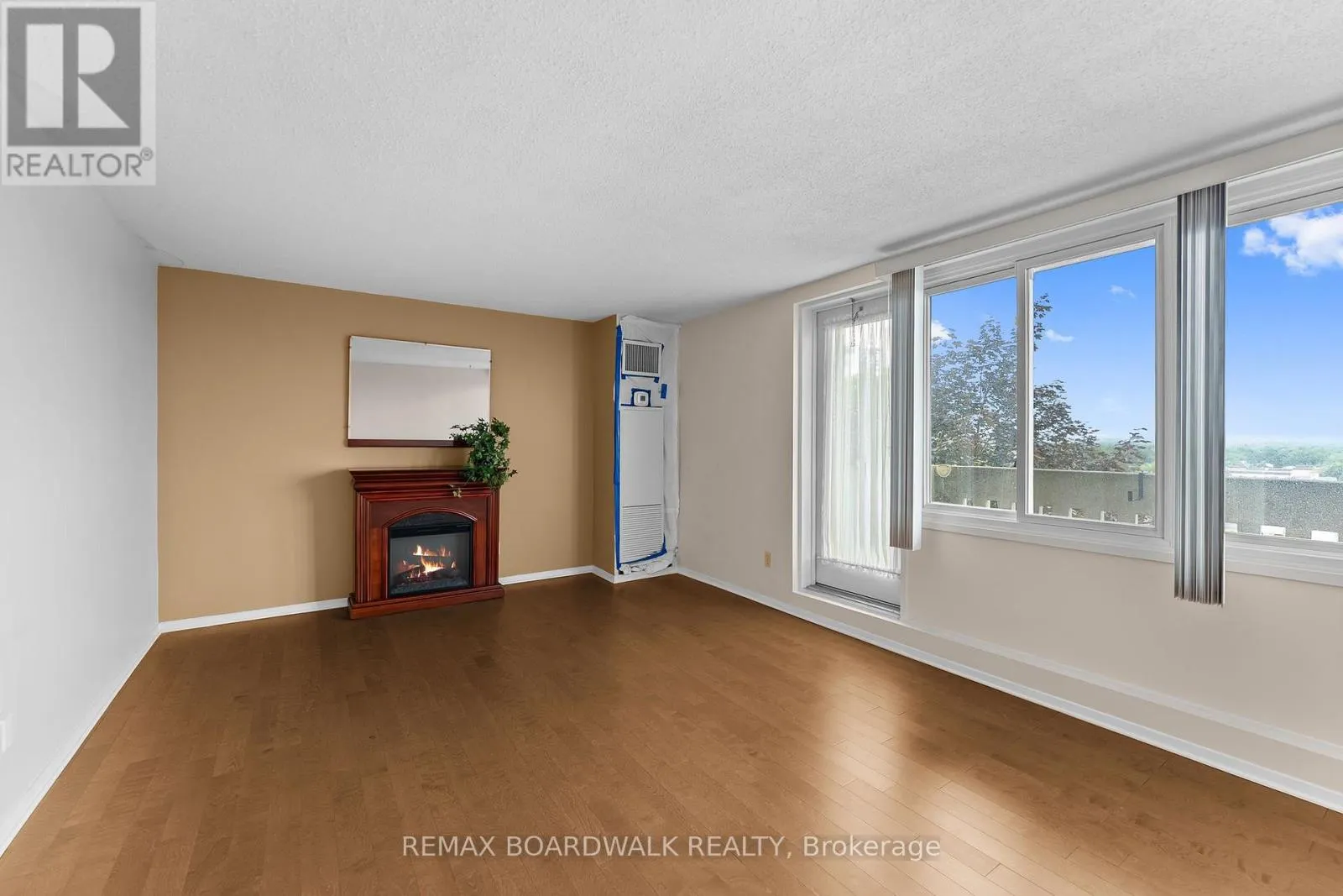 503 - 1599 LASSITER TERRACE