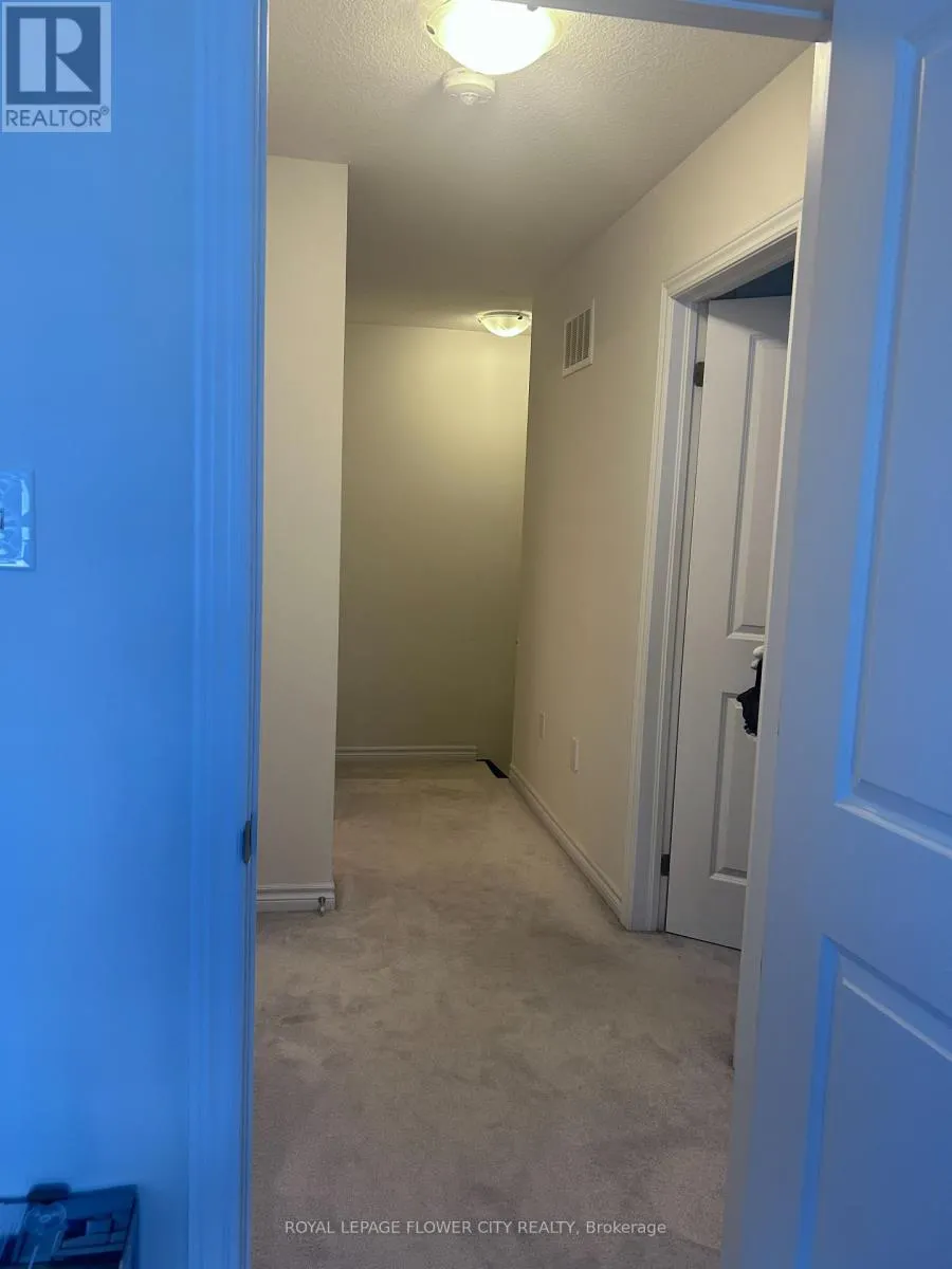 11 - 88 DE CORSO DRIVE