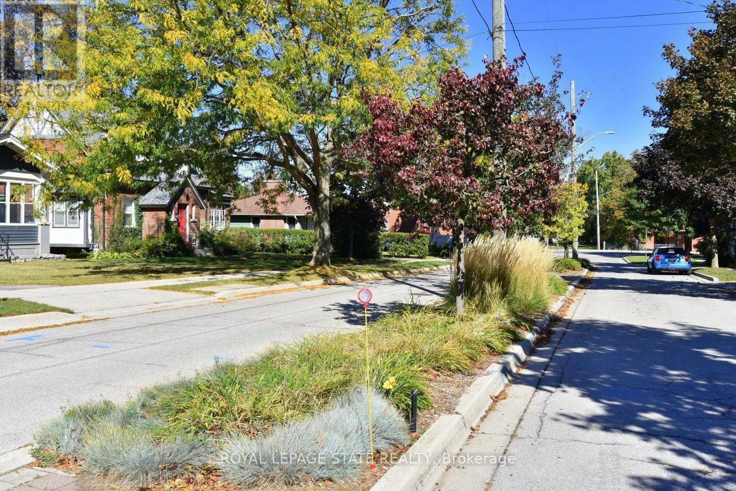 6 NELLES BOULEVARD
