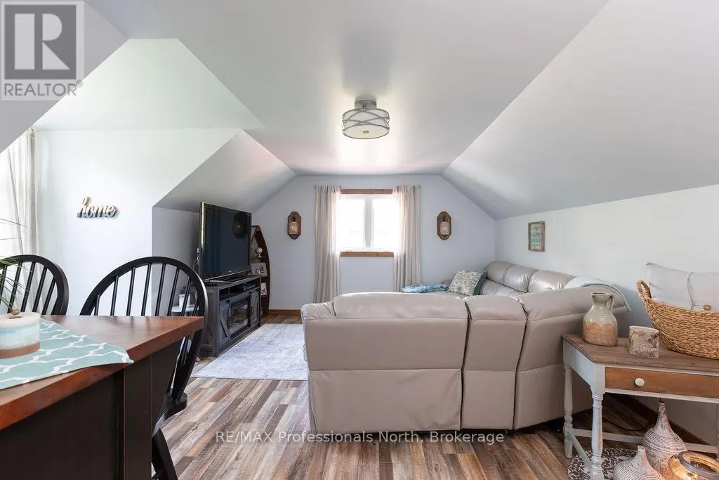 427 SKYHILLS ROAD