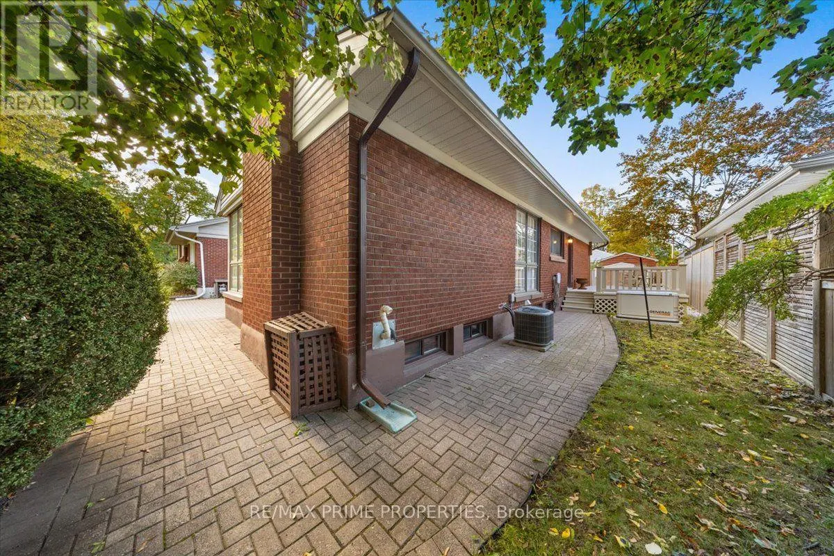 783 WINGATE DRIVE