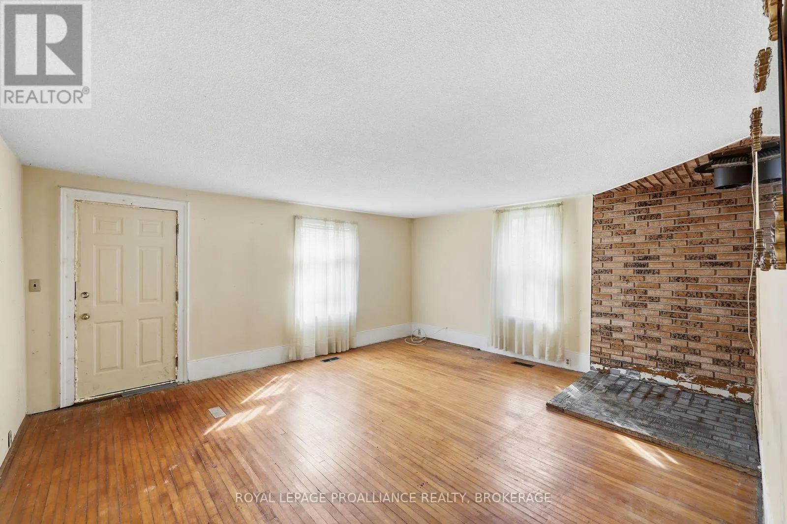 5941 COUNTY ROAD 2