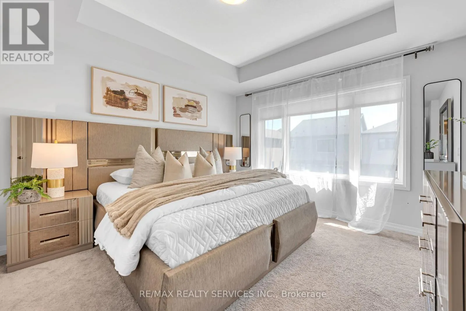 13 STEADMAN STREET