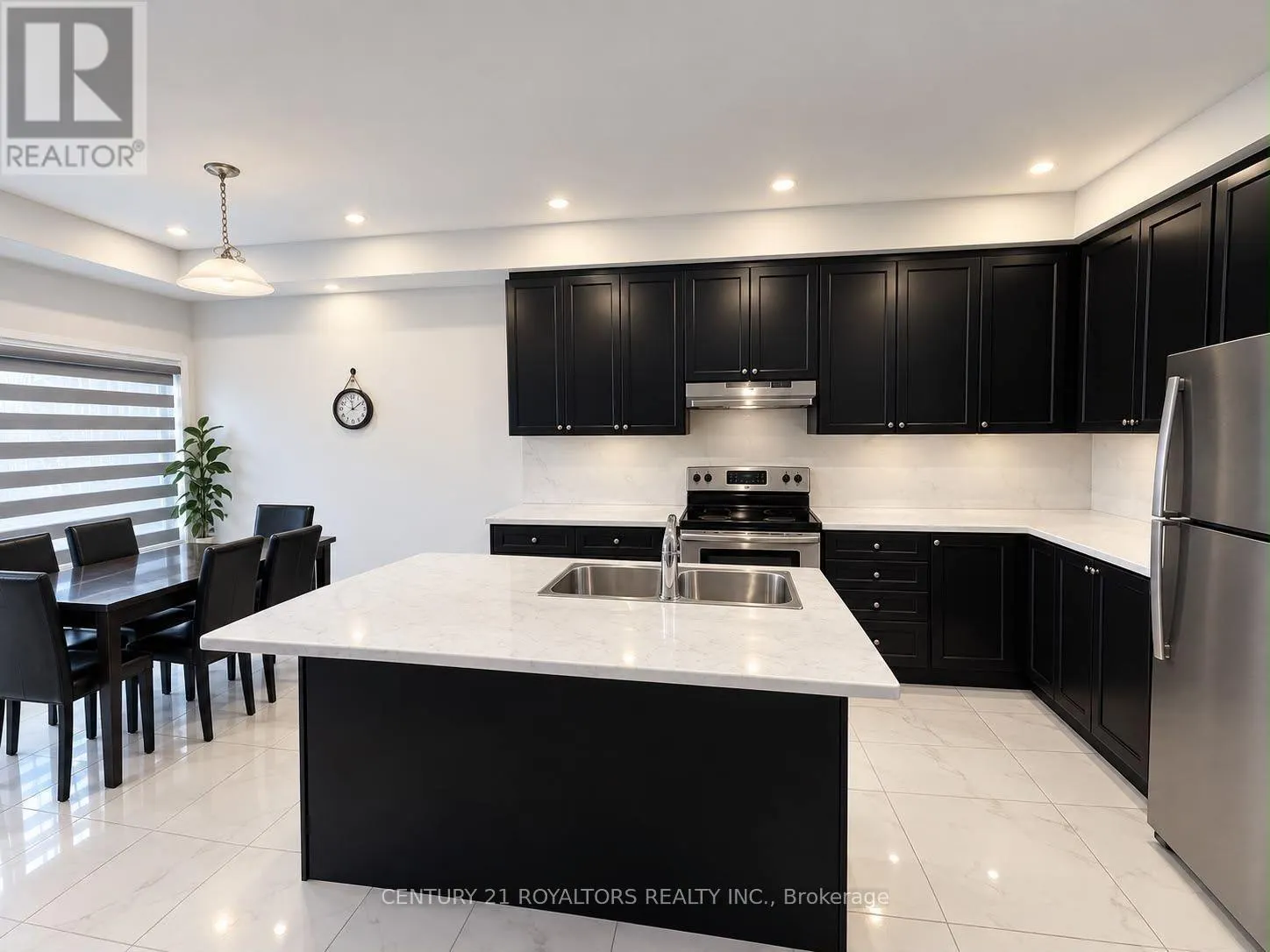 165 HUNTINGFORD TRAIL