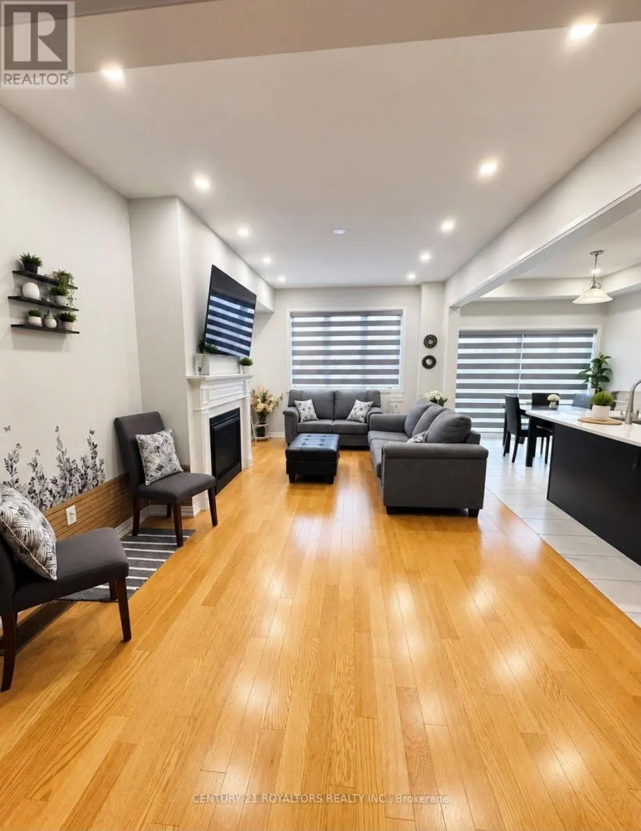 165 HUNTINGFORD TRAIL