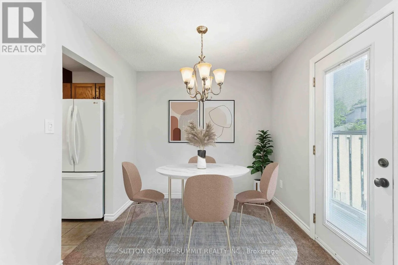 27 - 1396 UPPER OTTAWA STREET