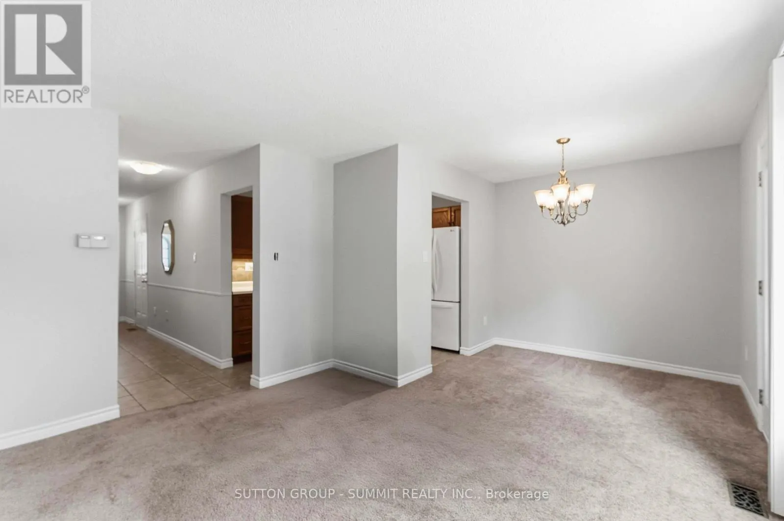 27 - 1396 UPPER OTTAWA STREET