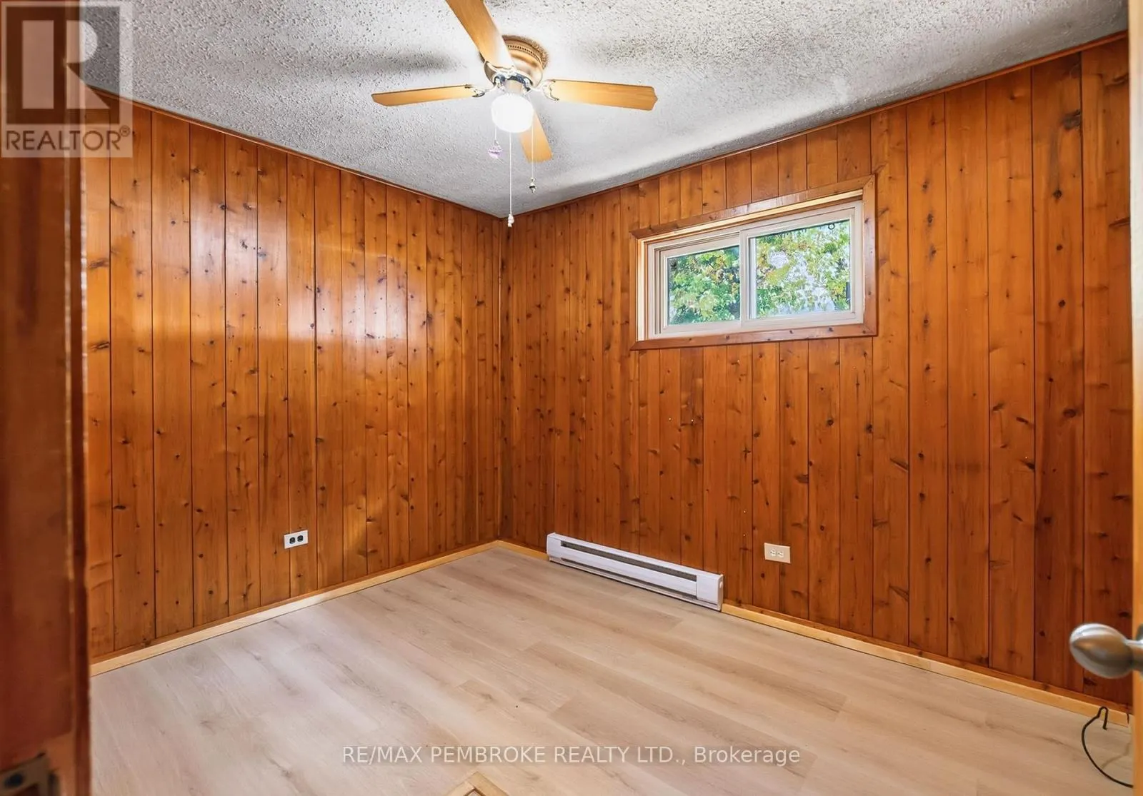 1213 BURNS DRIVE