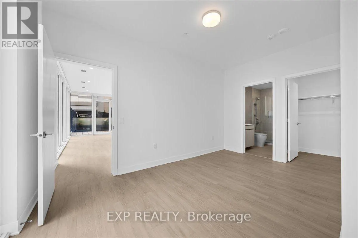 #304 - 74 NICHOLAS STREET