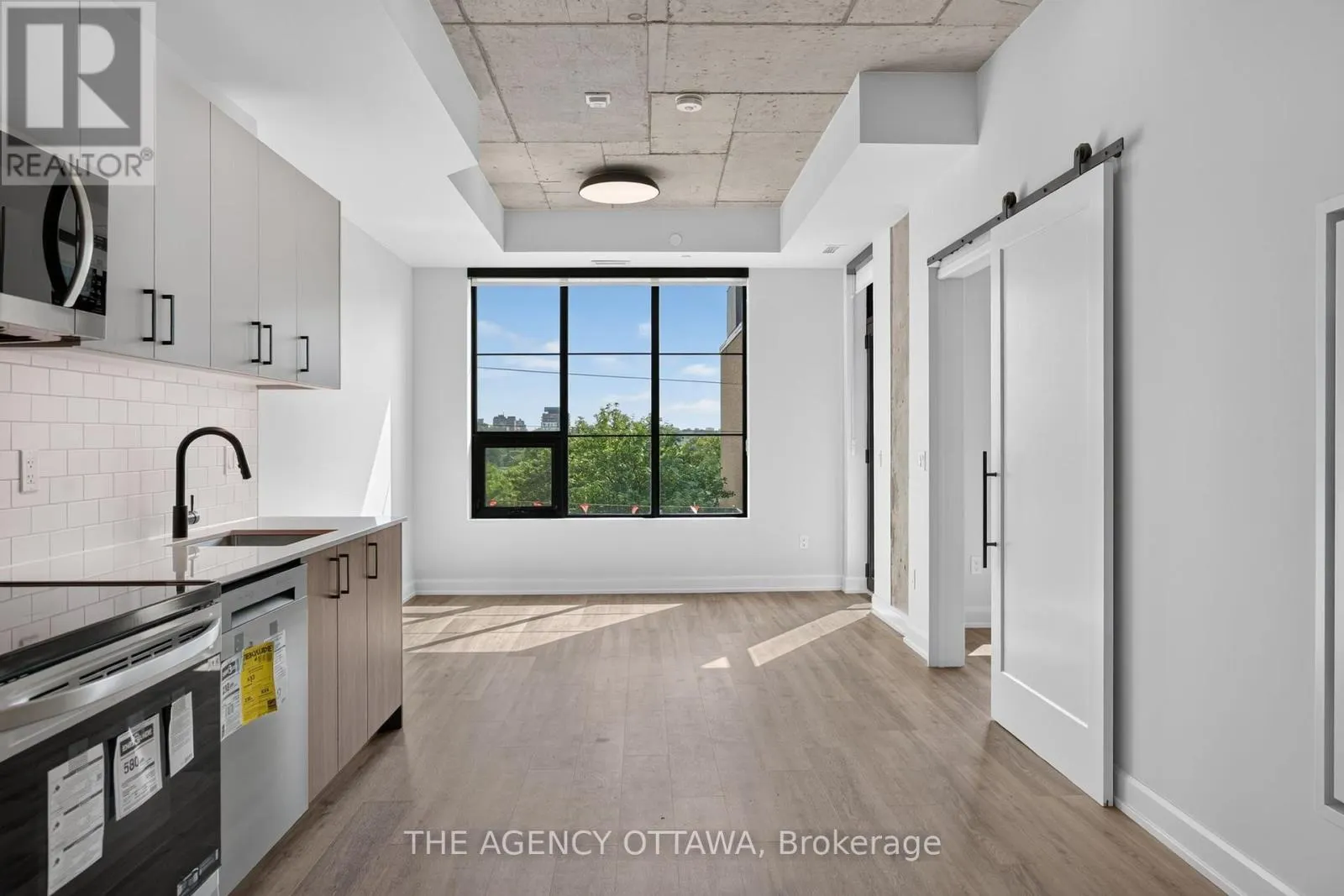 506 - 56 BAYSWATER AVENUE