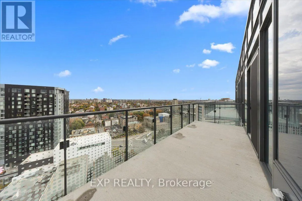 #2105 - 74 NICHOLAS STREET
