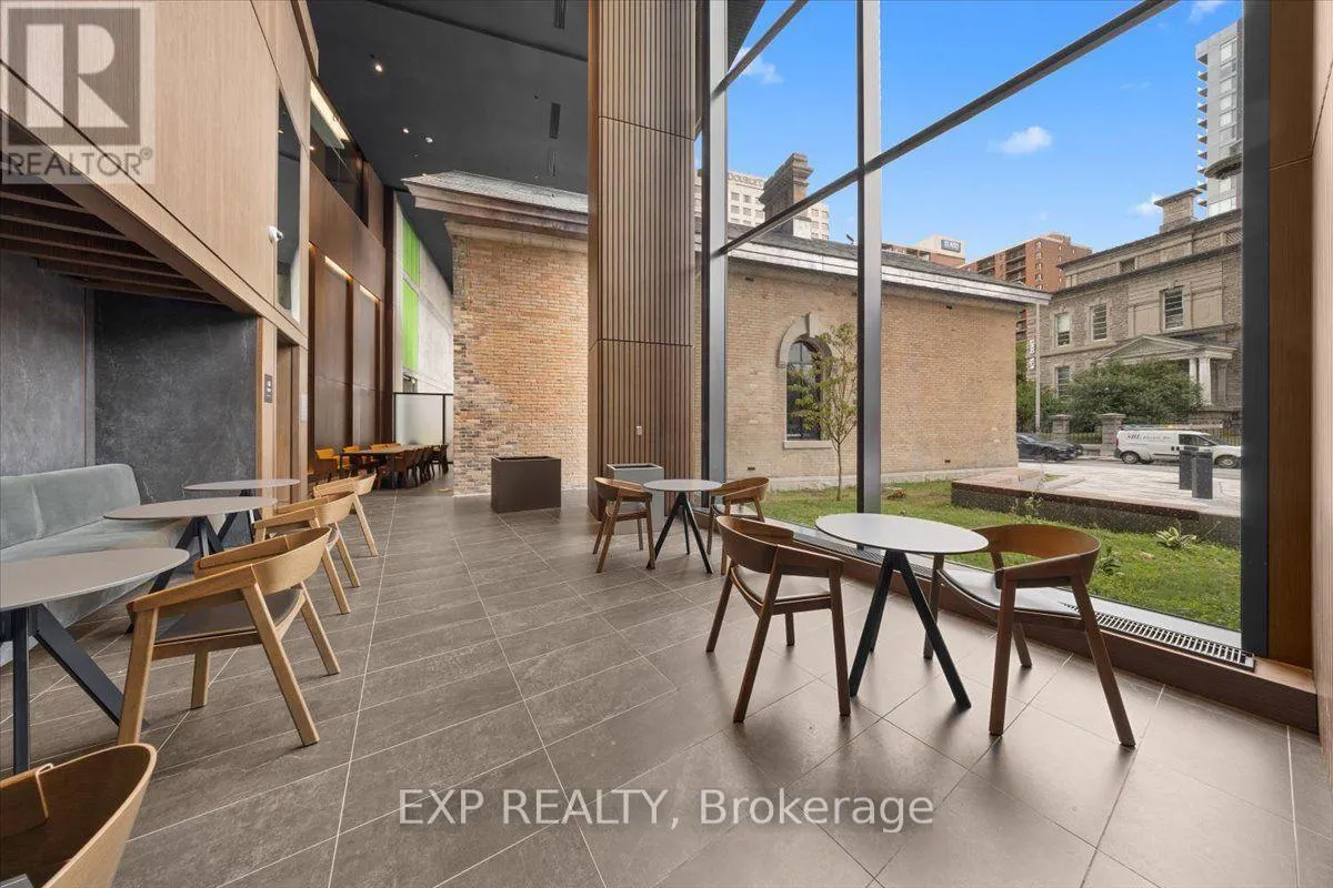 #2105 - 74 NICHOLAS STREET