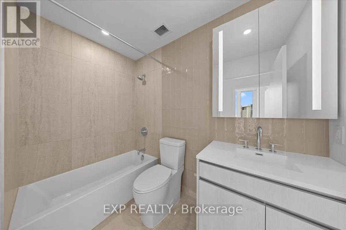 #2105 - 74 NICHOLAS STREET