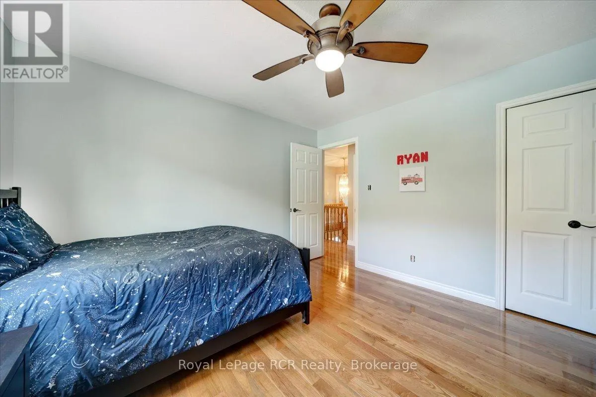 303 6TH AVENUE W