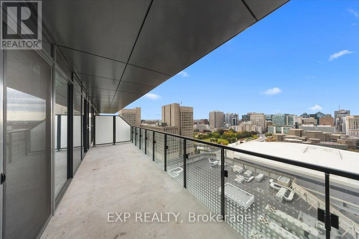 #2013 - 74 NICHOLAS STREET