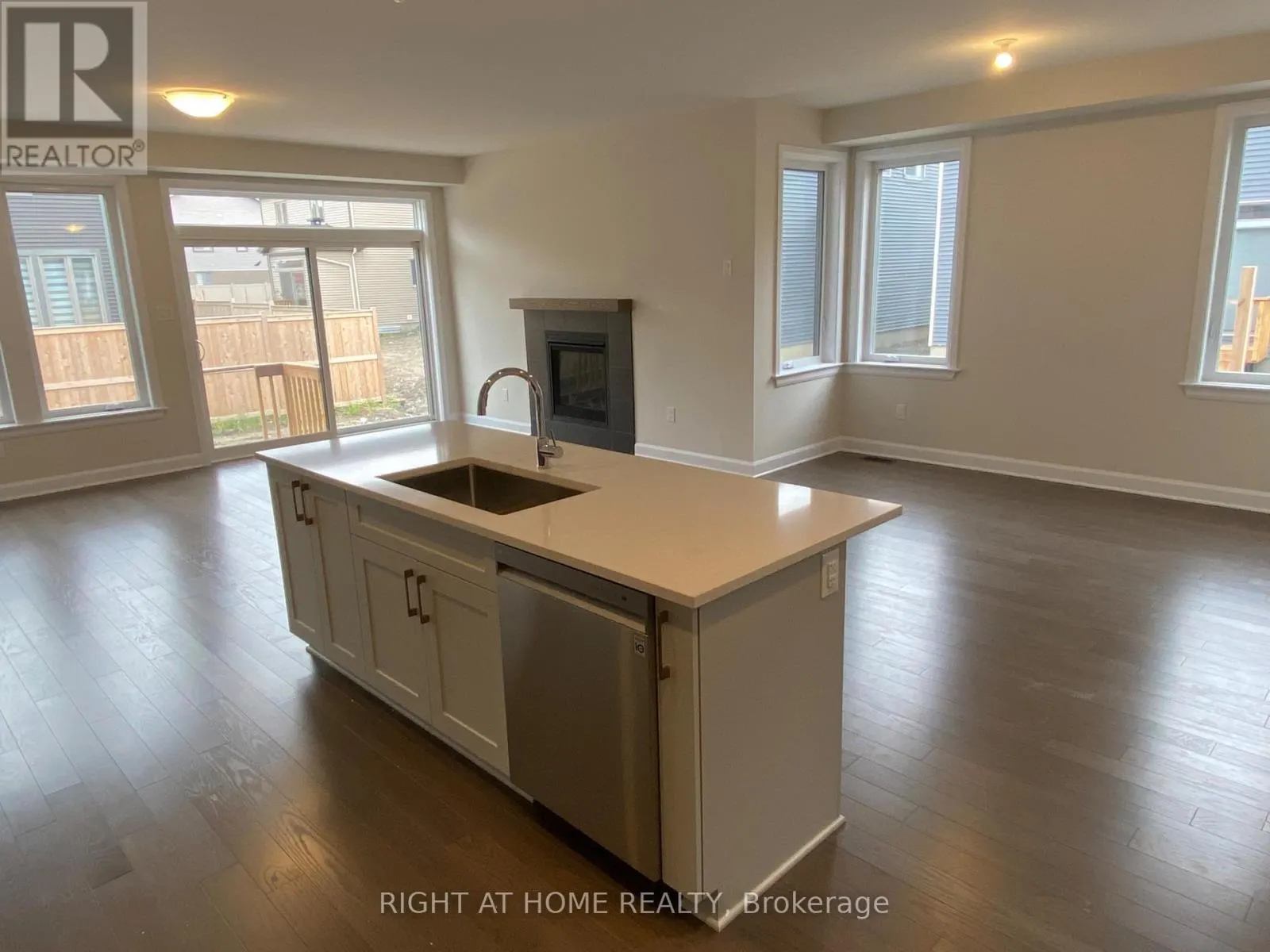 608 MOONFLOWER CRESCENT