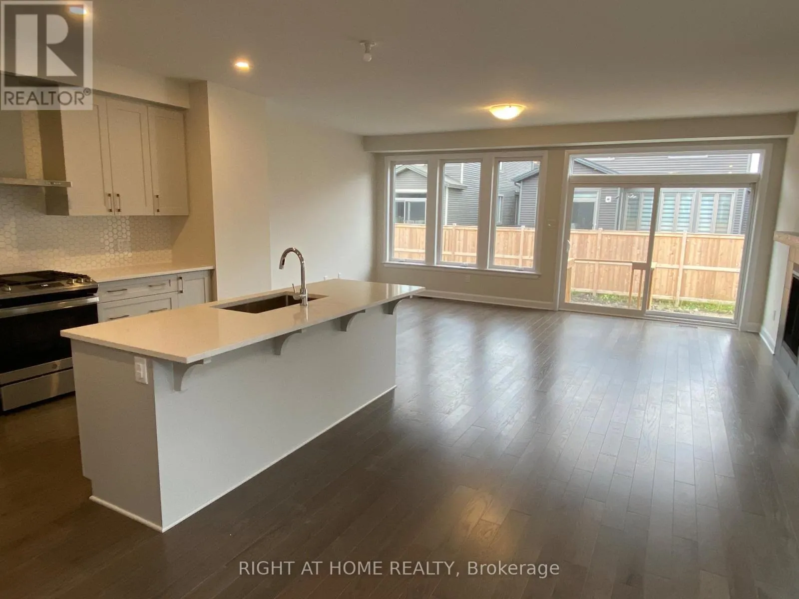 608 MOONFLOWER CRESCENT