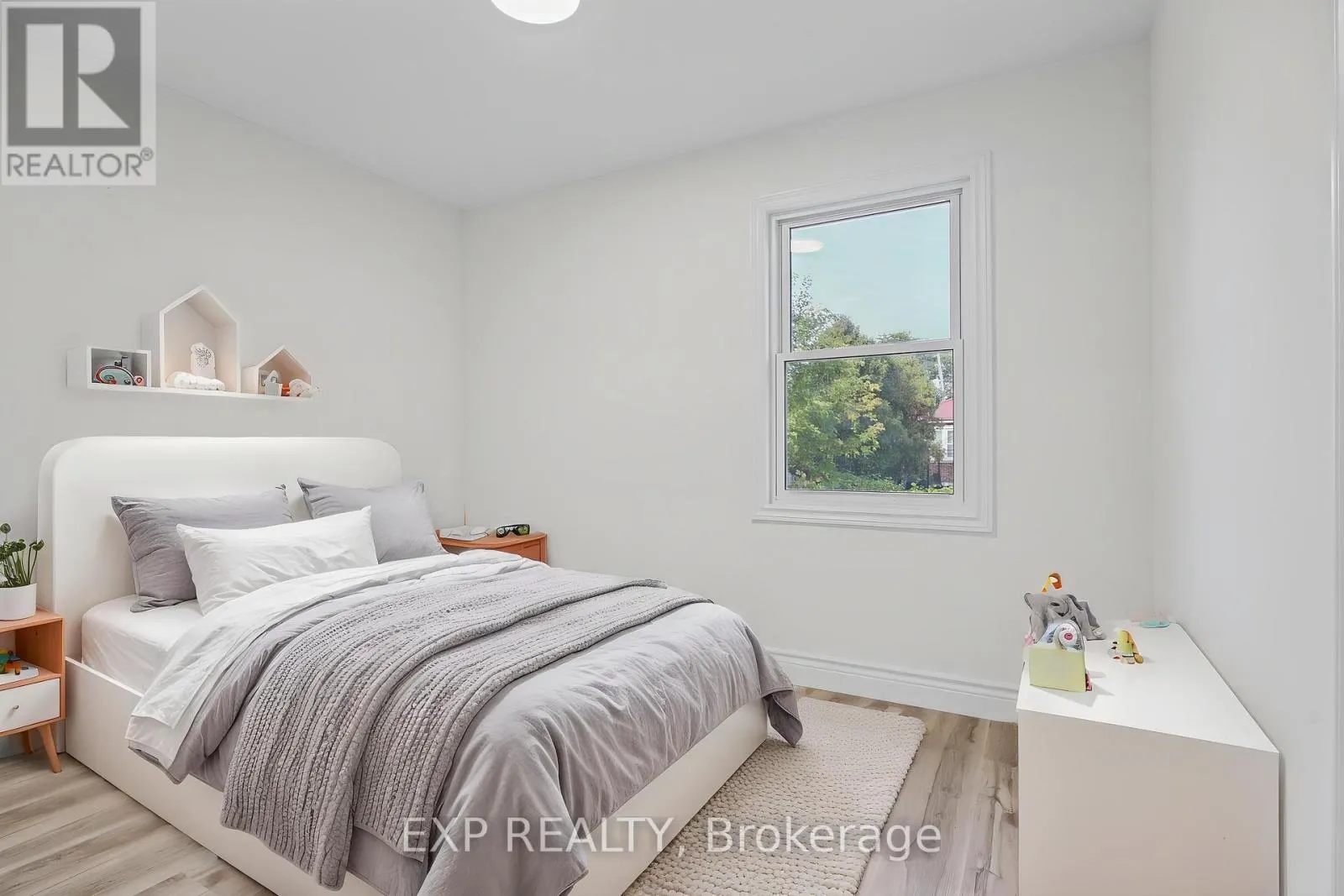 UPPER - 156 E36TH STREET