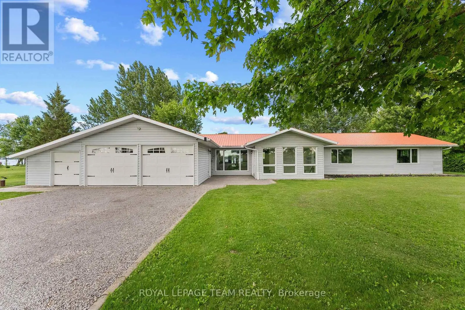 34 BIRD LAKE TRAIL