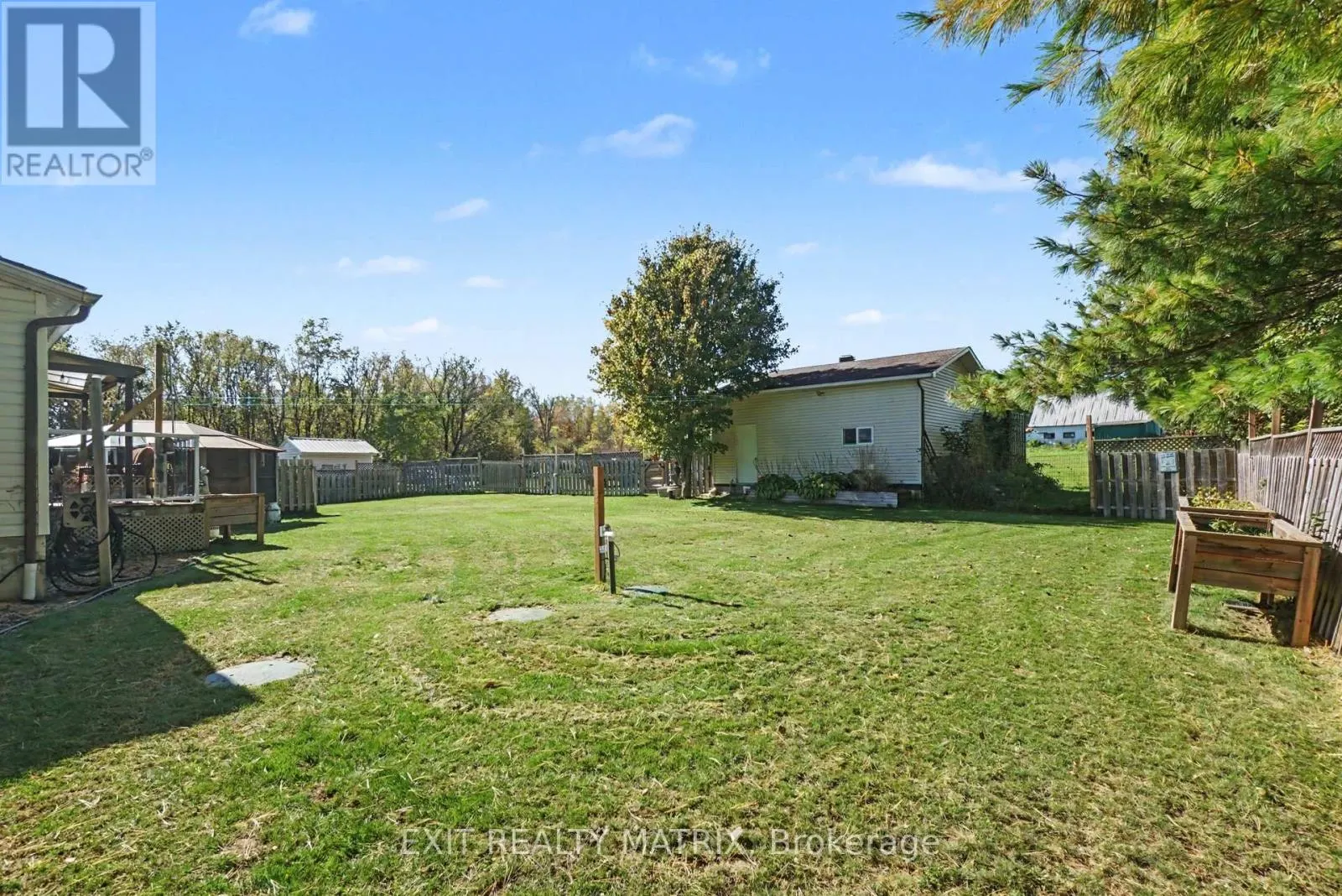 1548 LANDRY ROAD