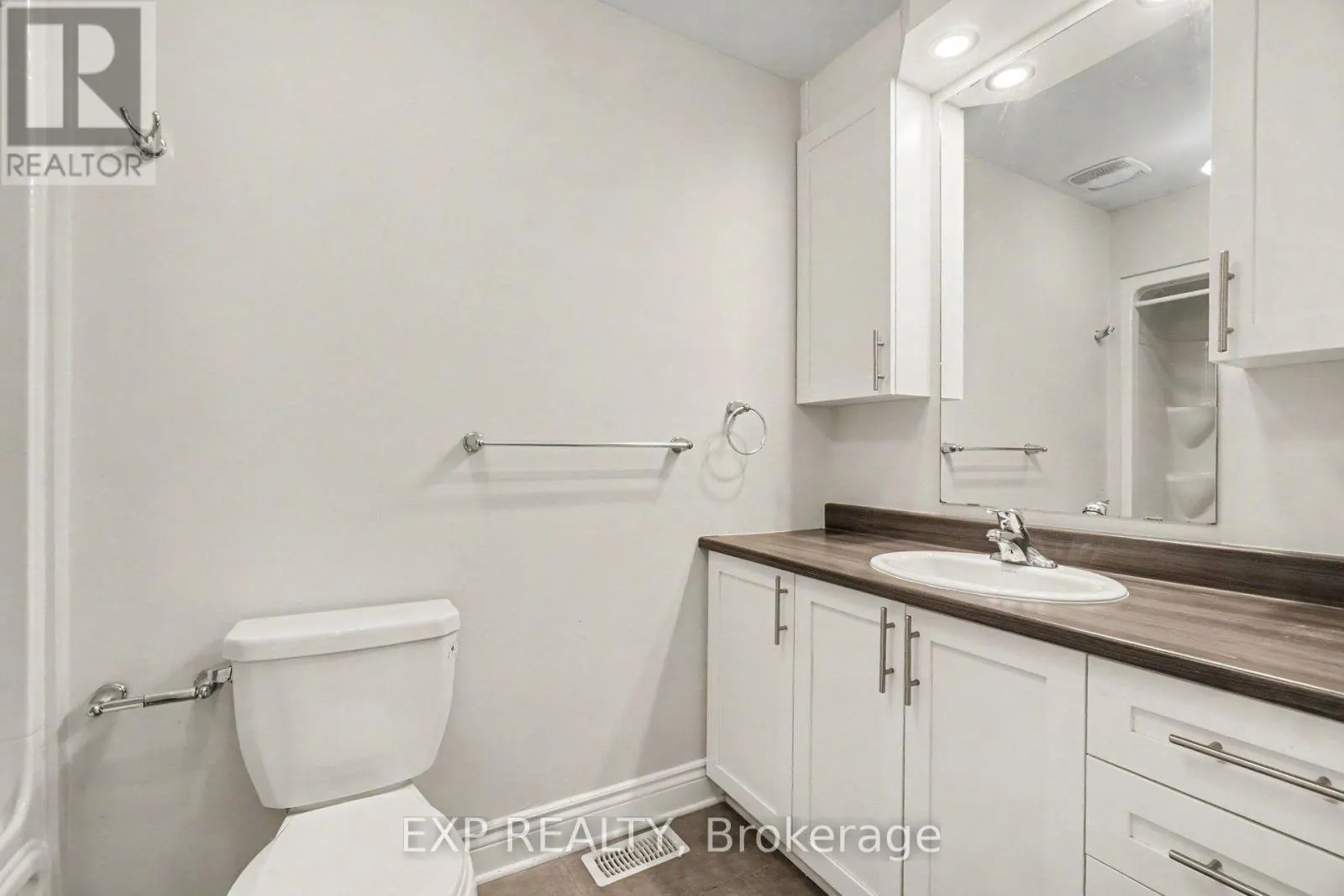 202 ST MALO PLACE