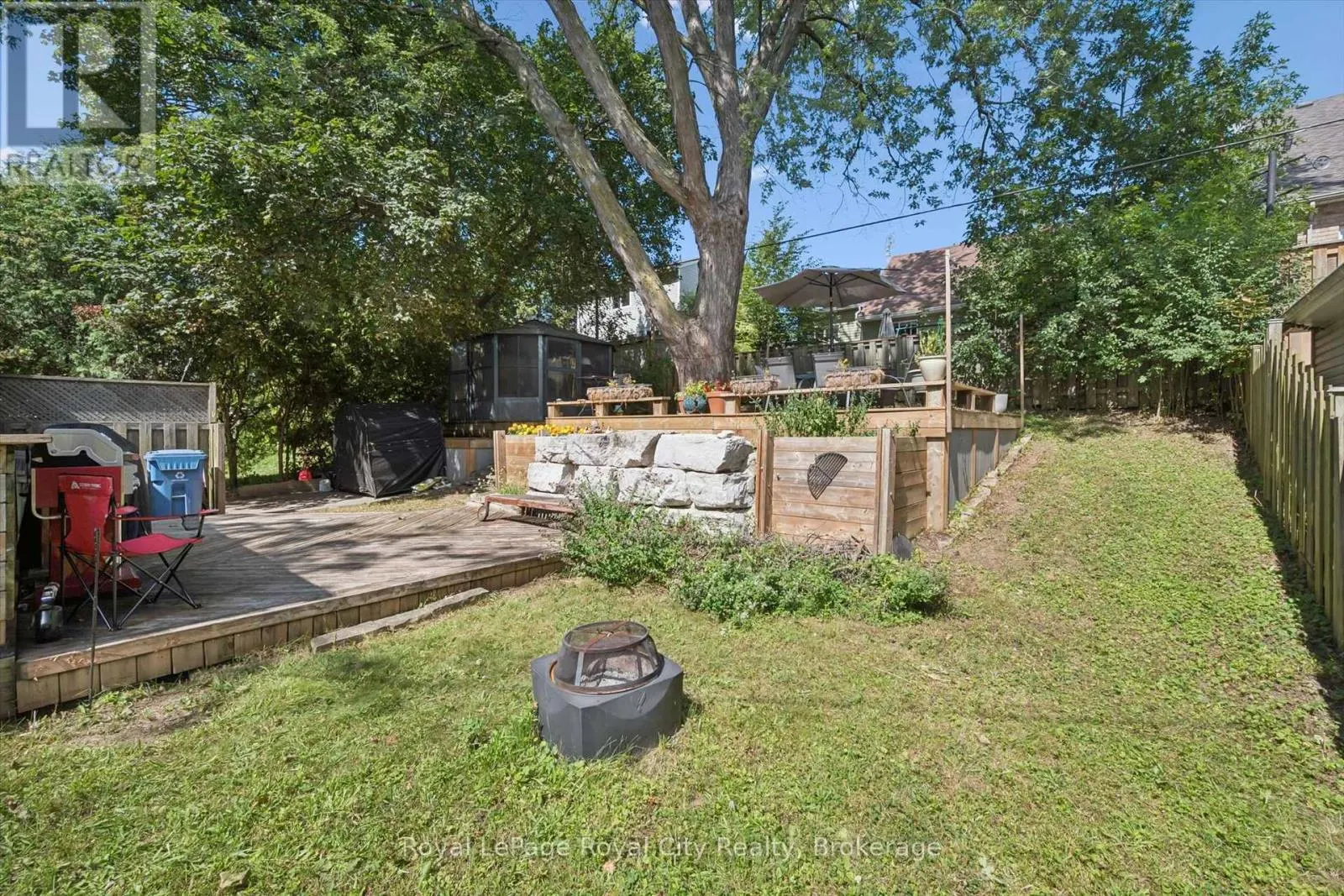 39 RIDGEWOOD AVENUE