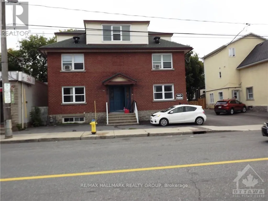 # 2 - 570 GLADSTONE AVENUE