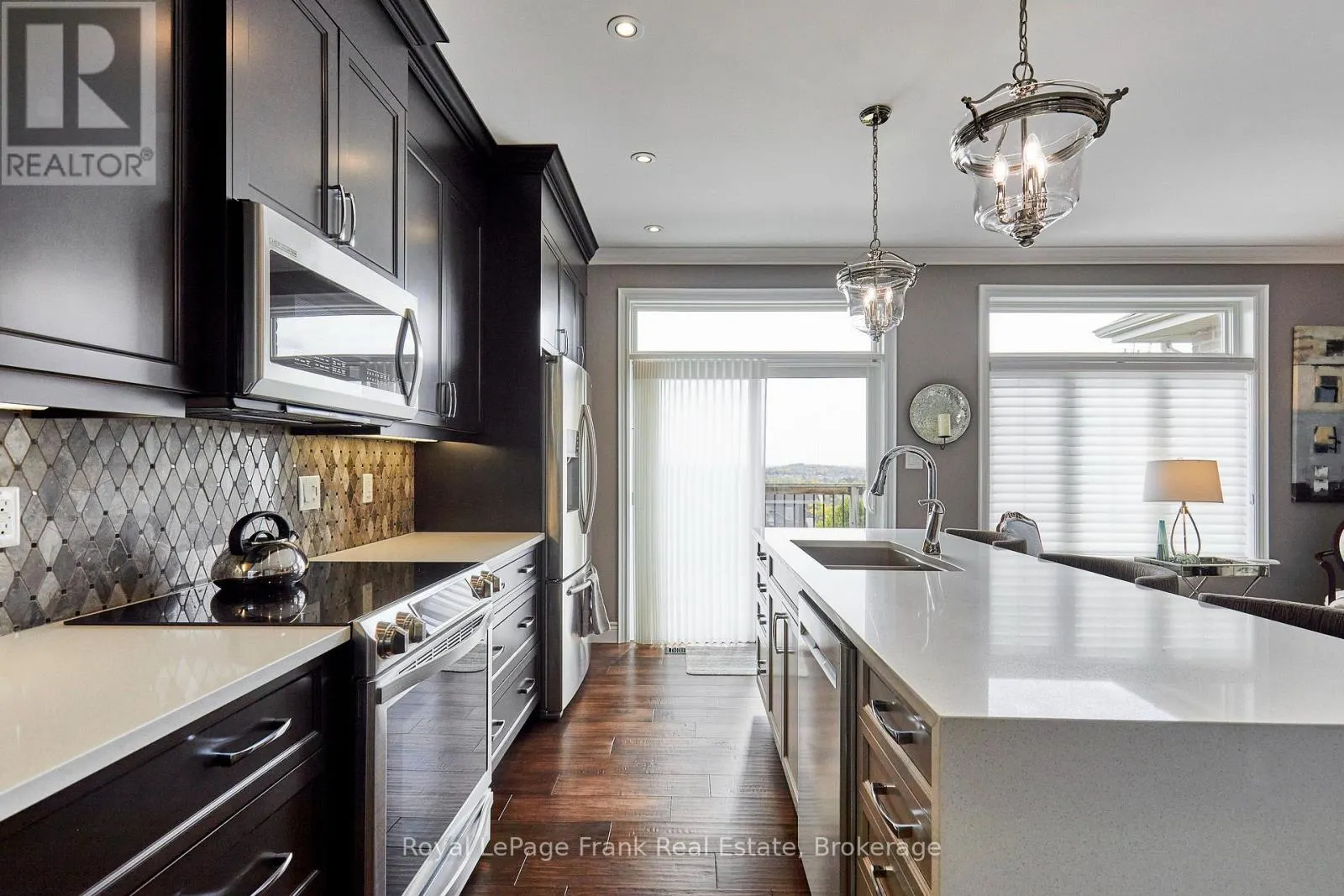 183 - 301 CARNEGIE AVENUE #183