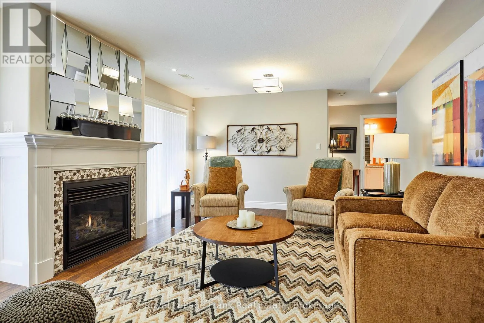 183 - 301 CARNEGIE AVENUE #183