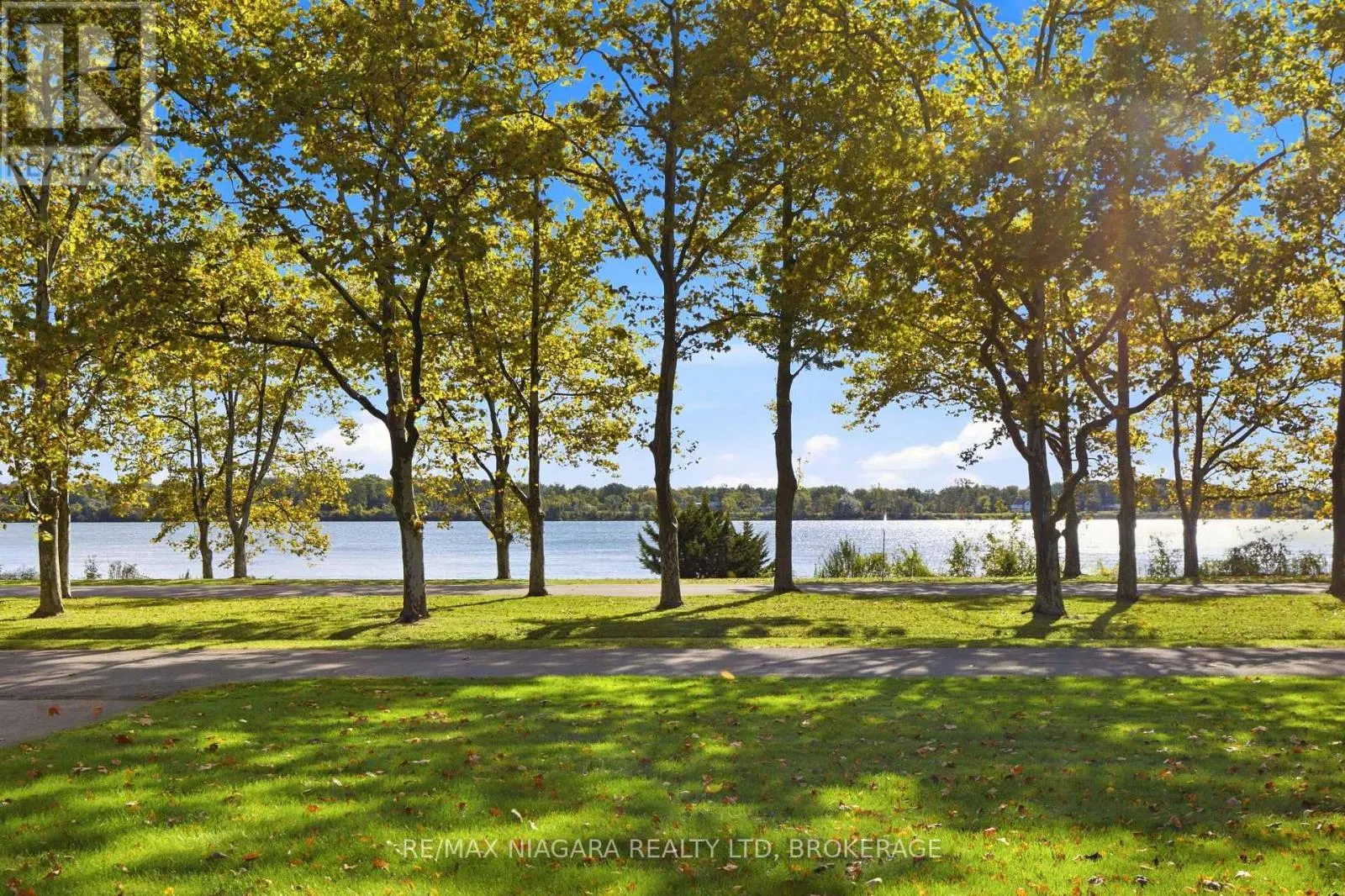 9985 NIAGARA RIVER PARKWAY