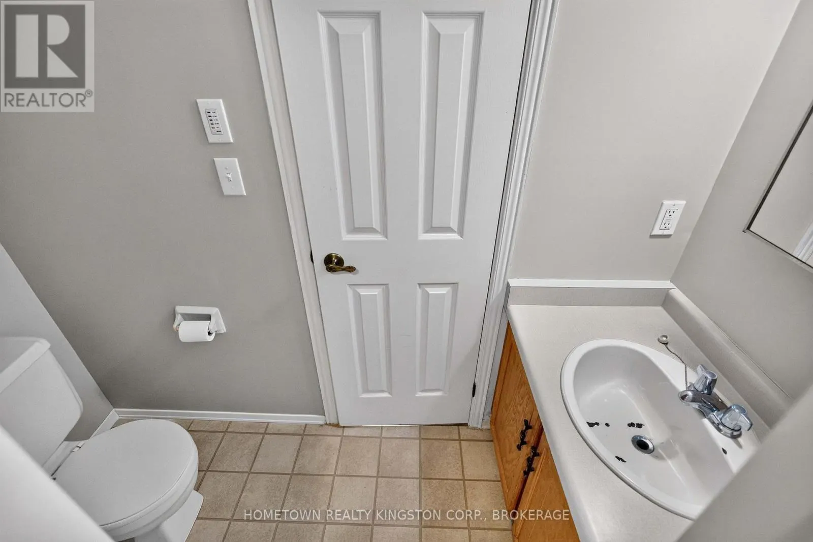1096 WILLOWOOD DRIVE