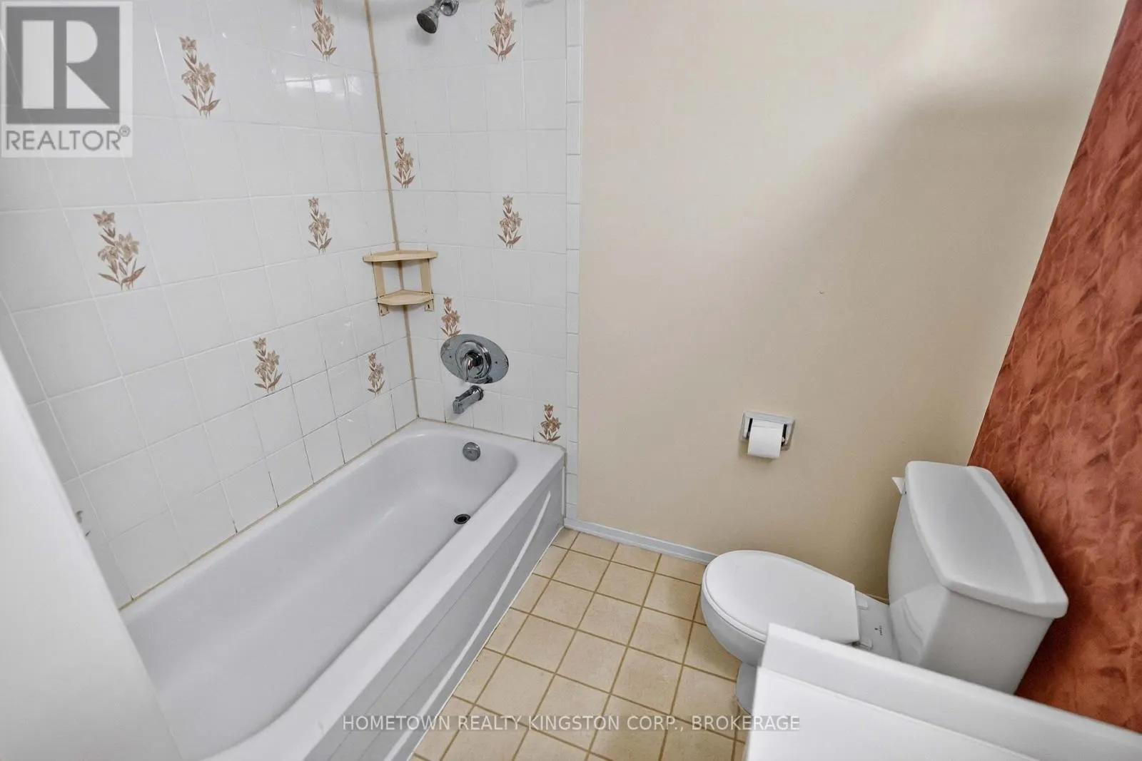 1096 WILLOWOOD DRIVE