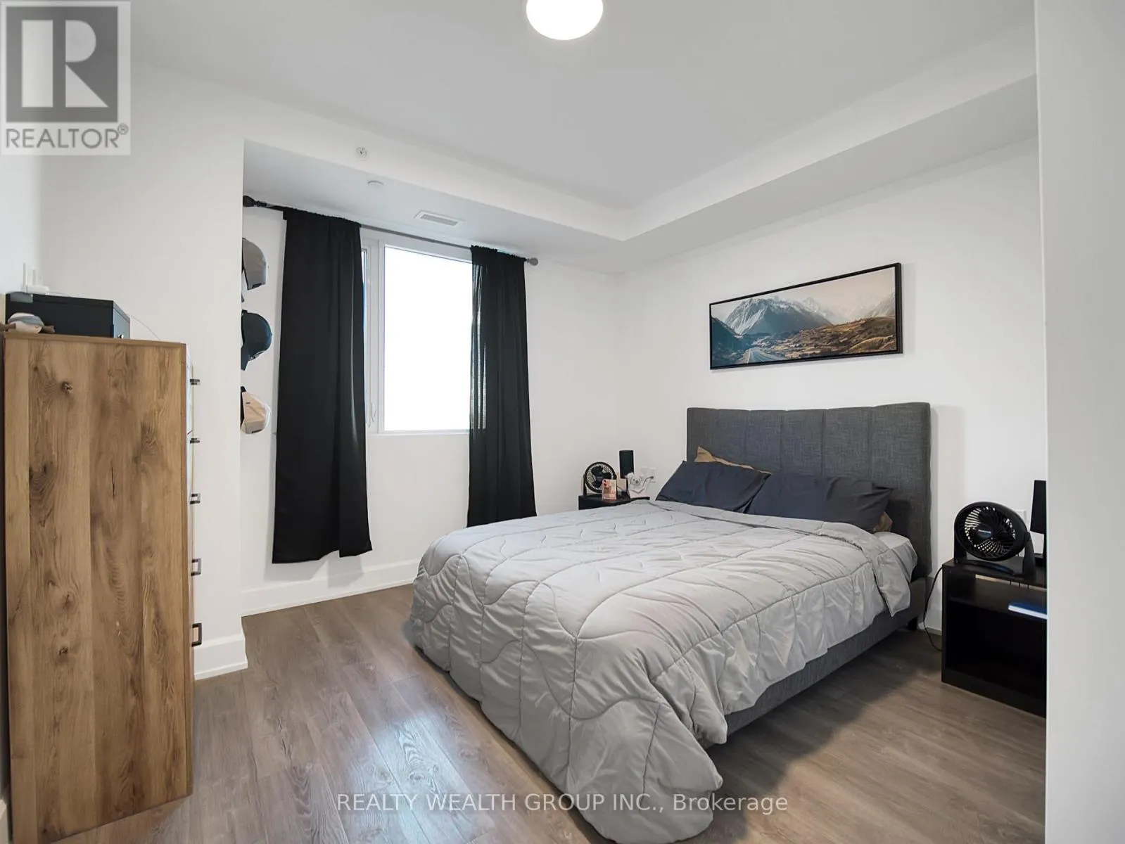 409 - 195 HUNTER STREET E