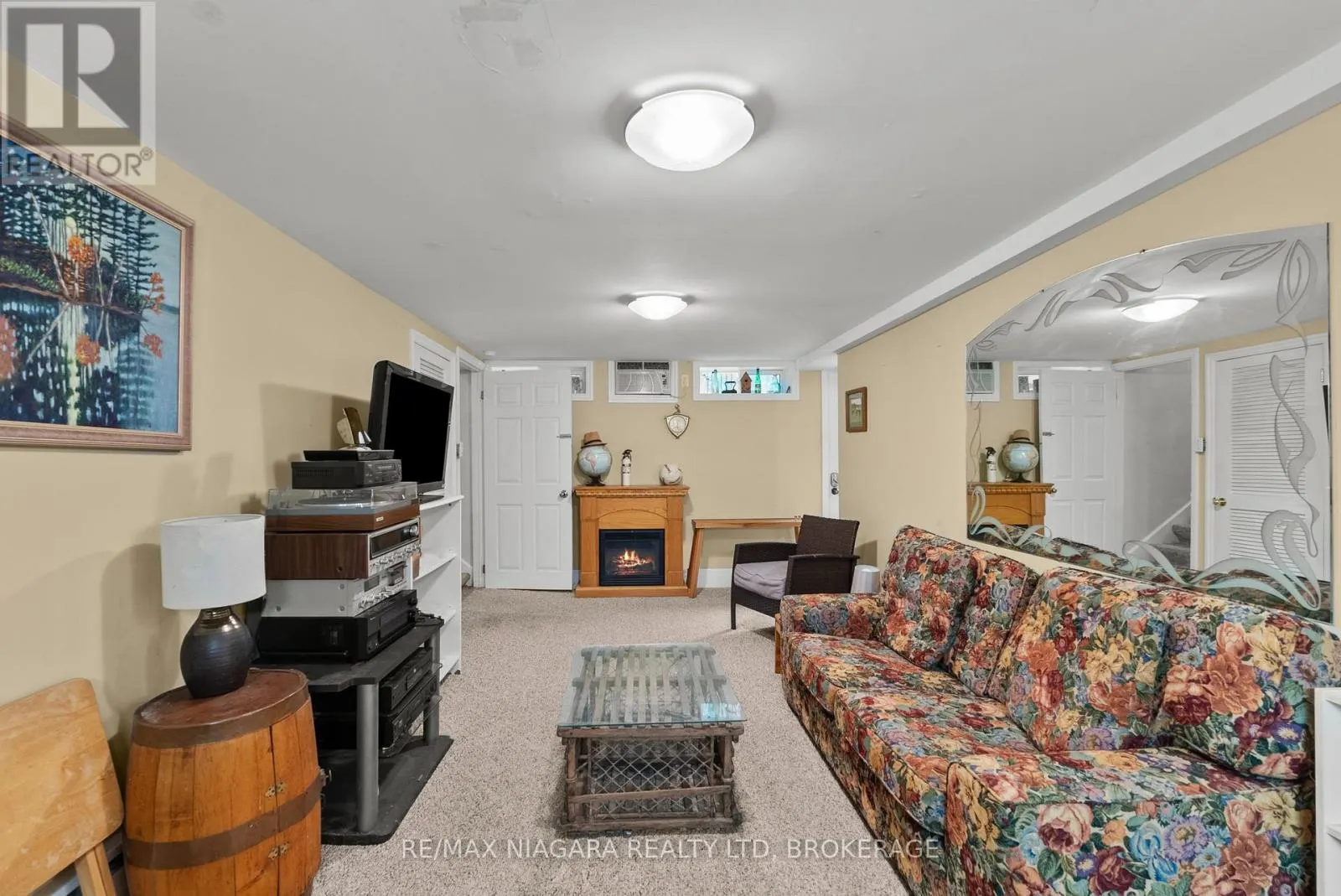 46 MELROSE DRIVE
