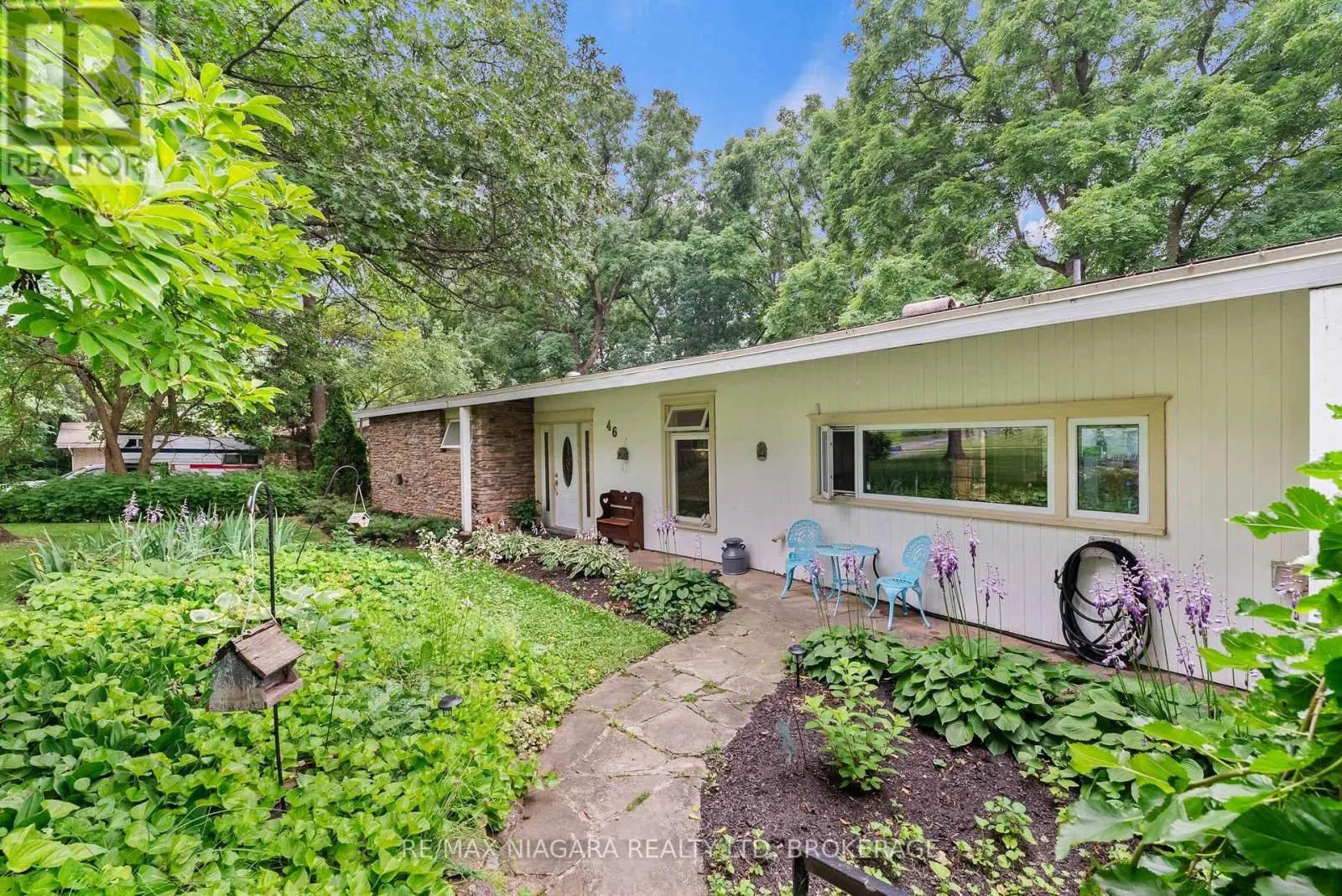 46 MELROSE DRIVE