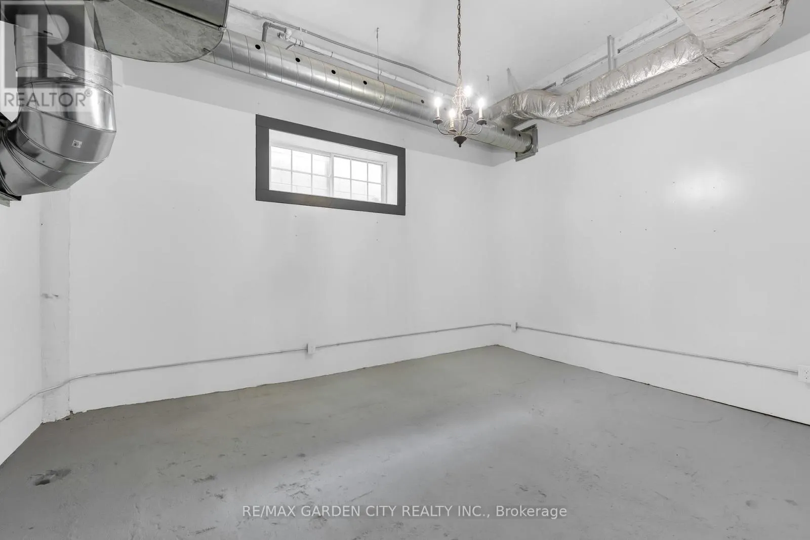 4 LOWER - 16 MYRTLE AVENUE