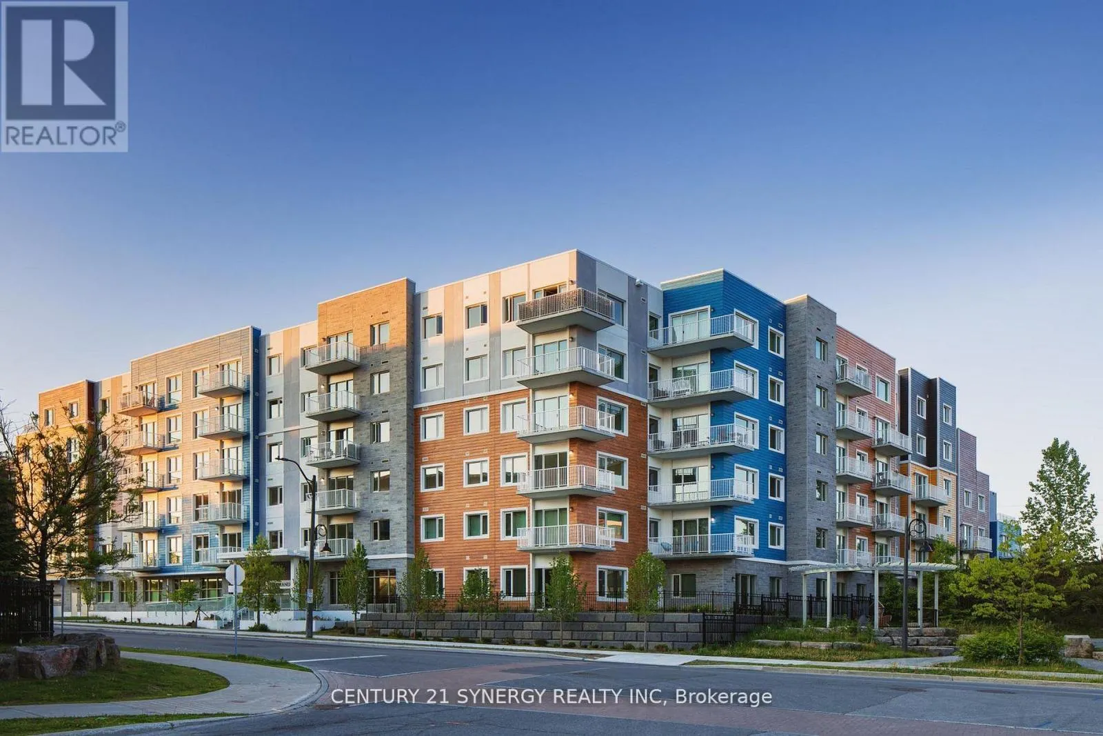 223 - 1088 MARITIME WAY