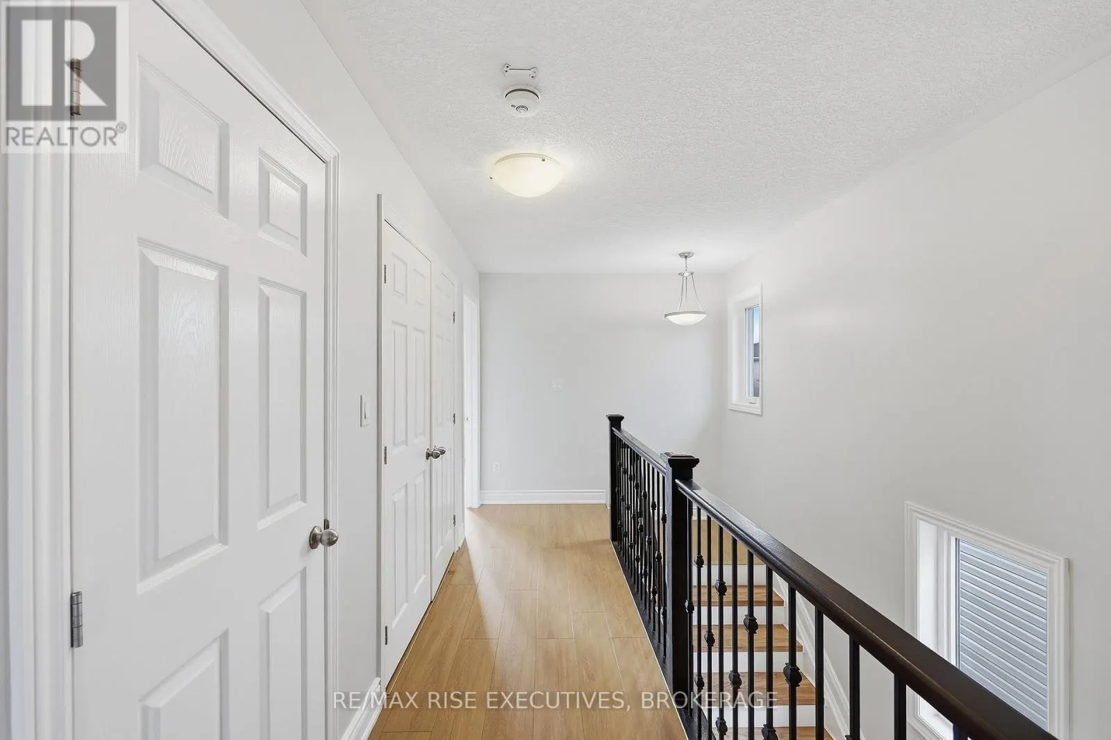567 BETH CRESCENT