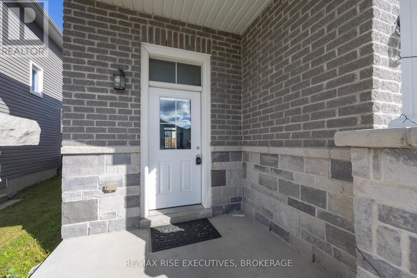 567 BETH CRESCENT