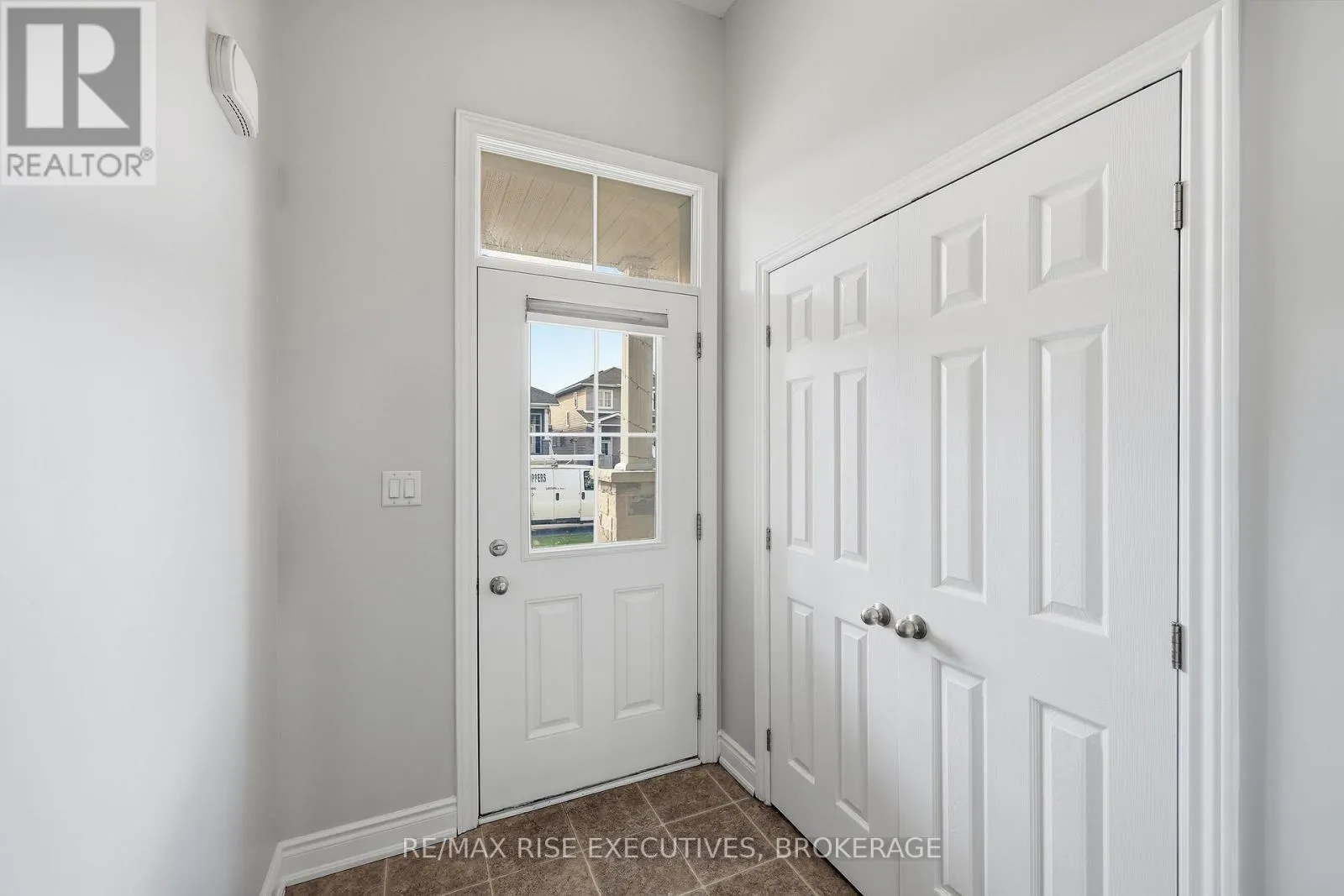 567 BETH CRESCENT
