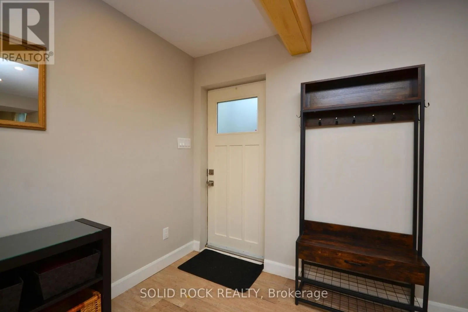 B - 1441 EDGECLIFFE AVENUE