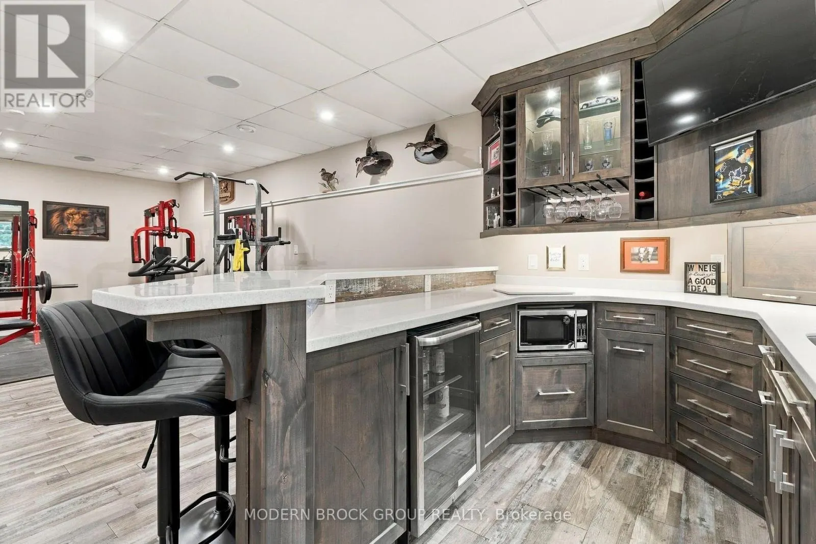204 COUNTY RD 5 ROAD