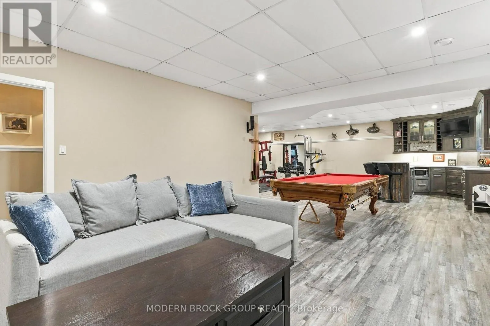 204 COUNTY RD 5 ROAD