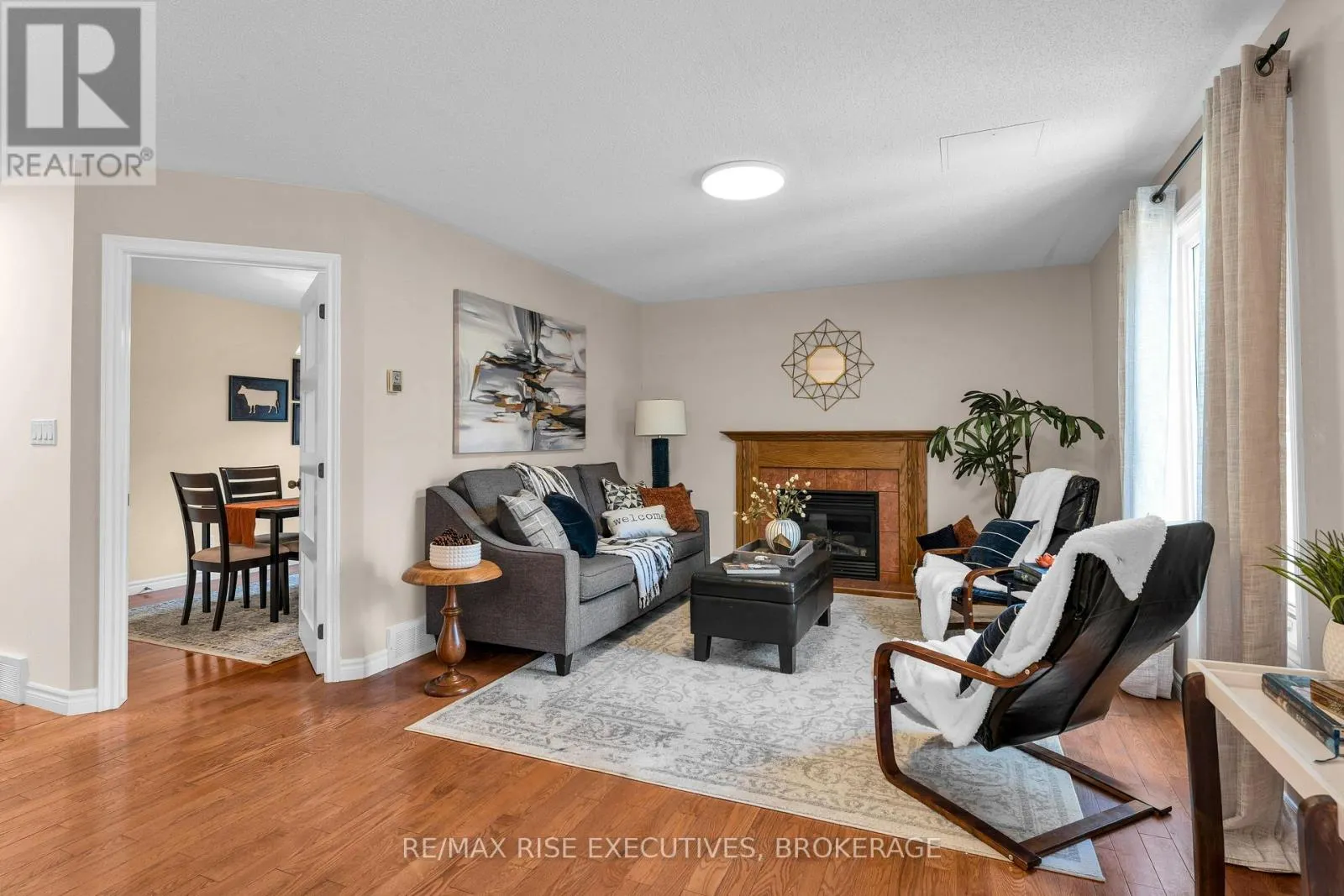370 COOKE CRESCENT