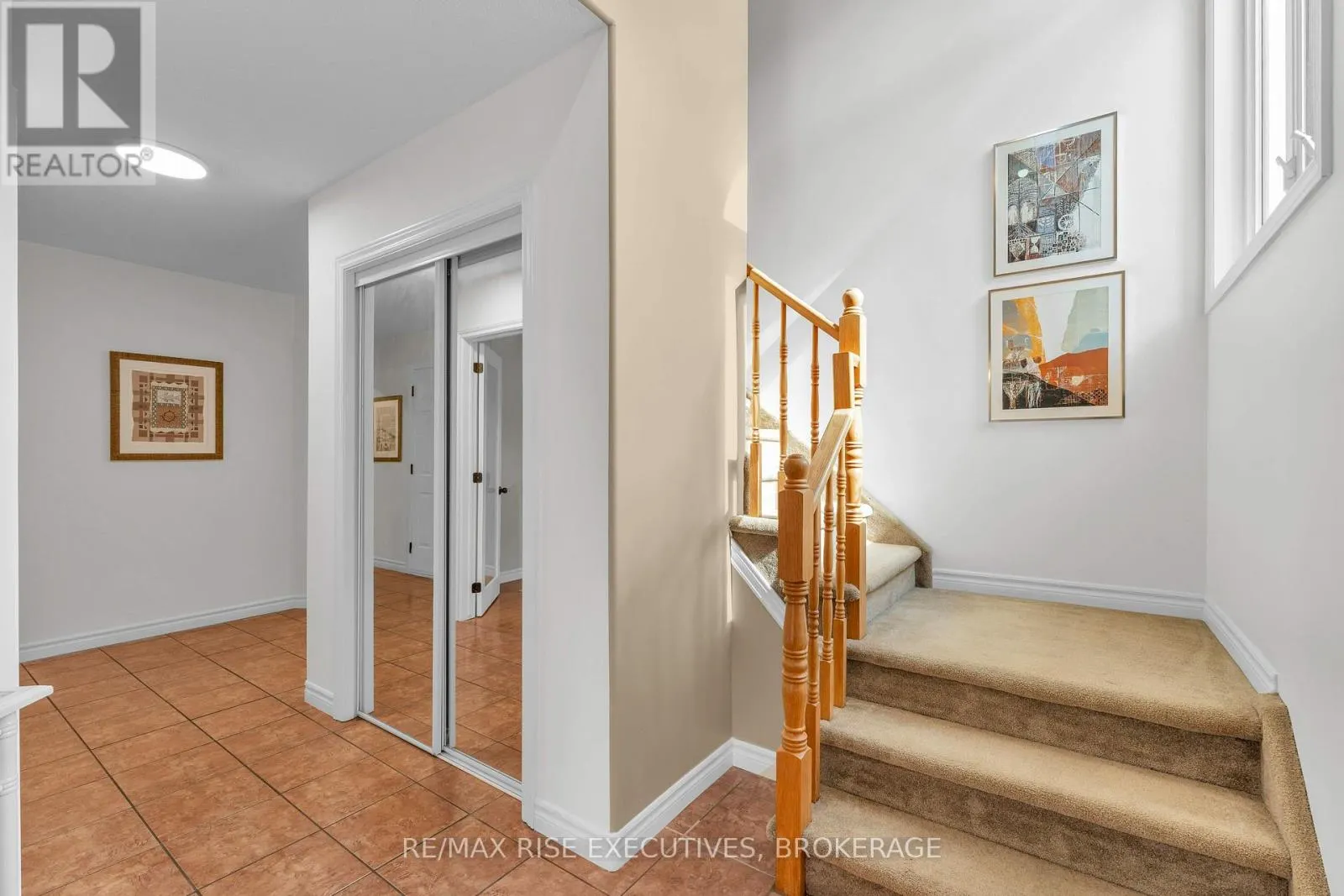 370 COOKE CRESCENT