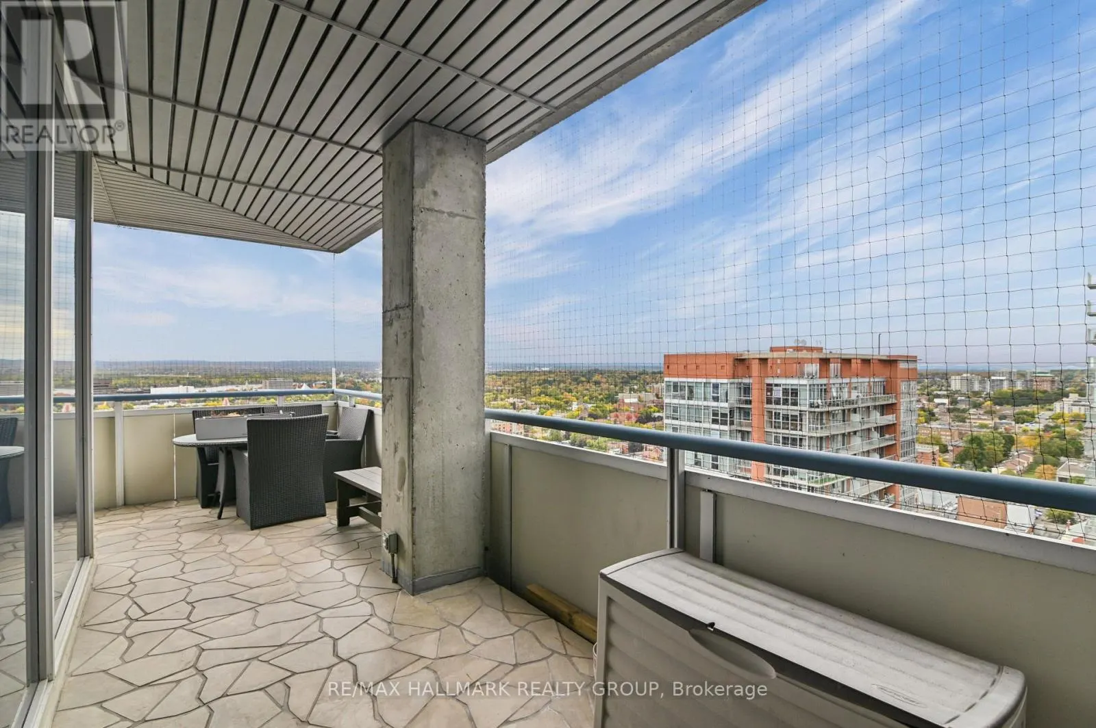 2503 - 160 GEORGE STREET