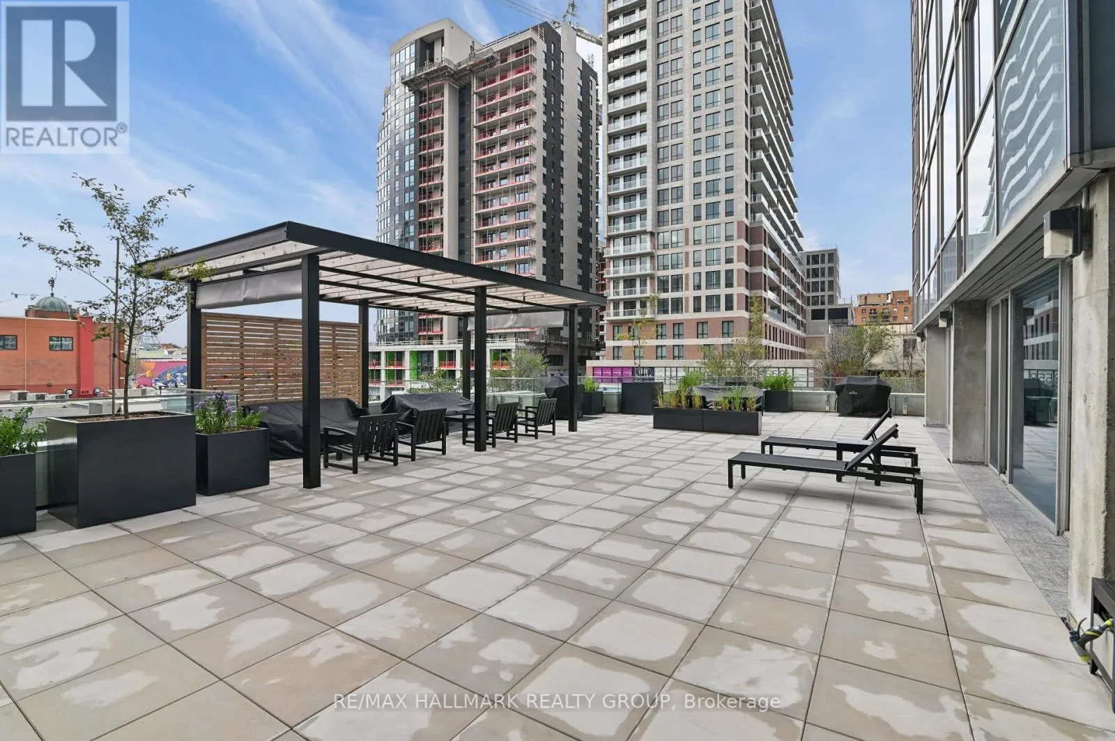 2503 - 160 GEORGE STREET