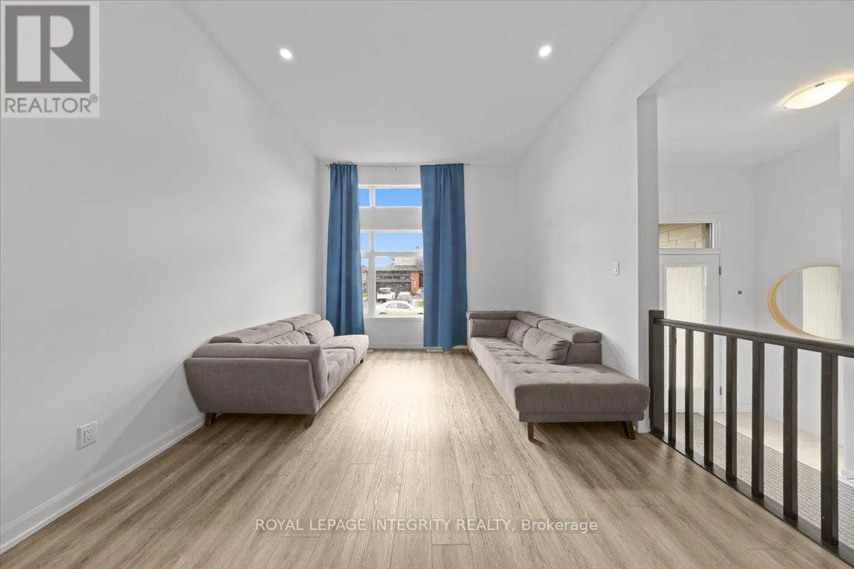 6 RUTILE STREET