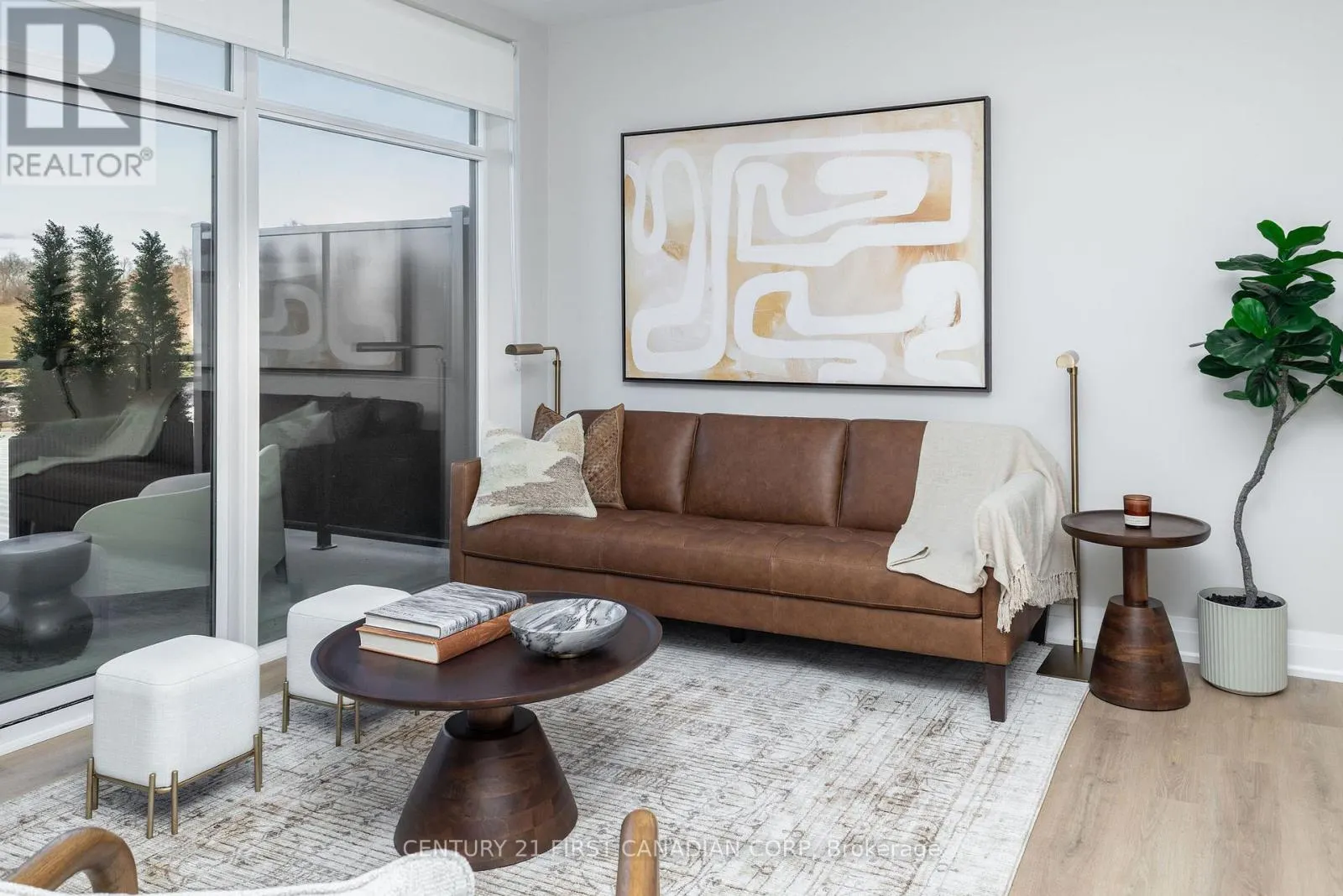 1204 - 4286 KING STREET #1204