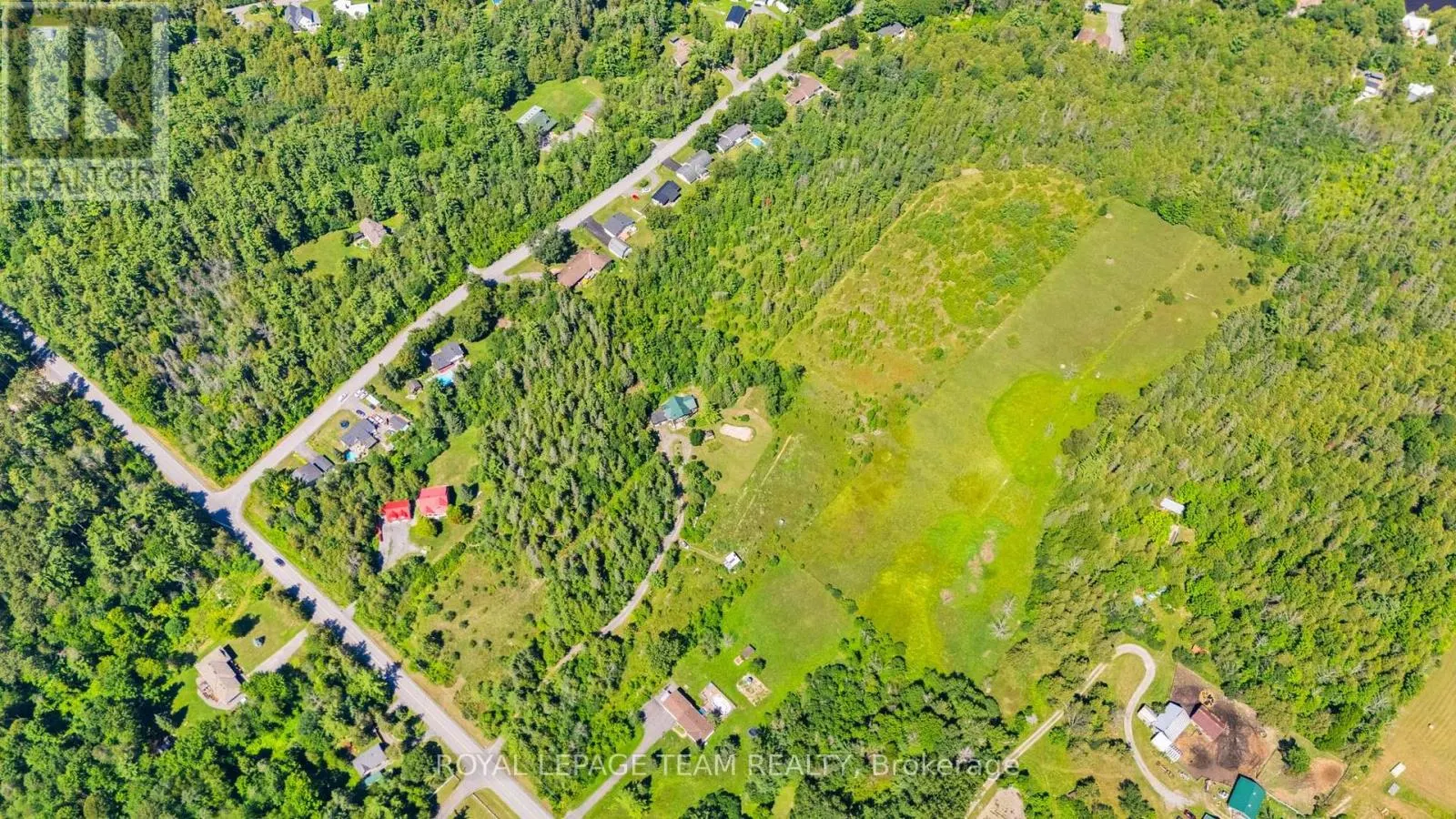 4984 DUNROBIN ROAD